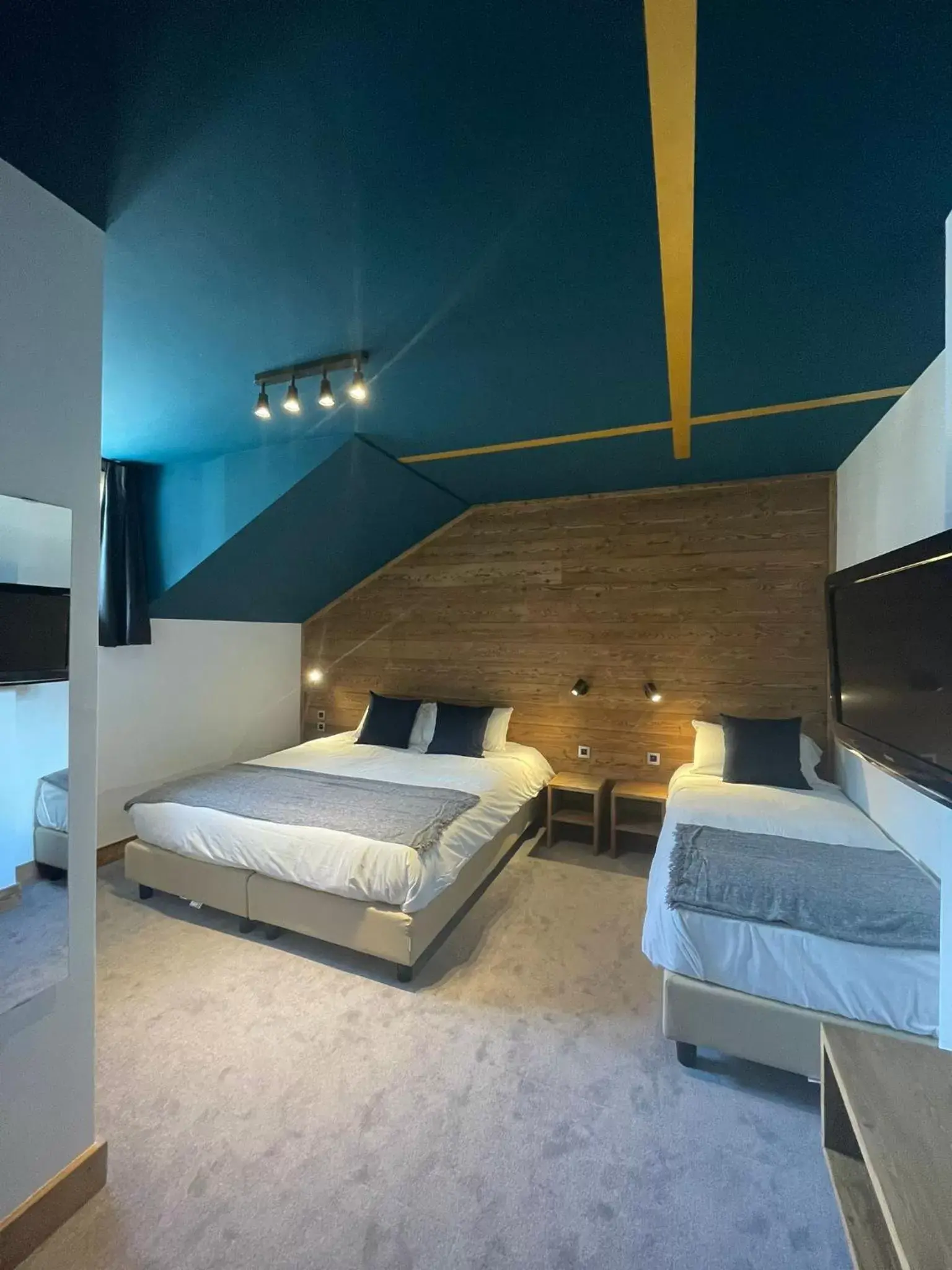 Bed in Hotel La Verticale