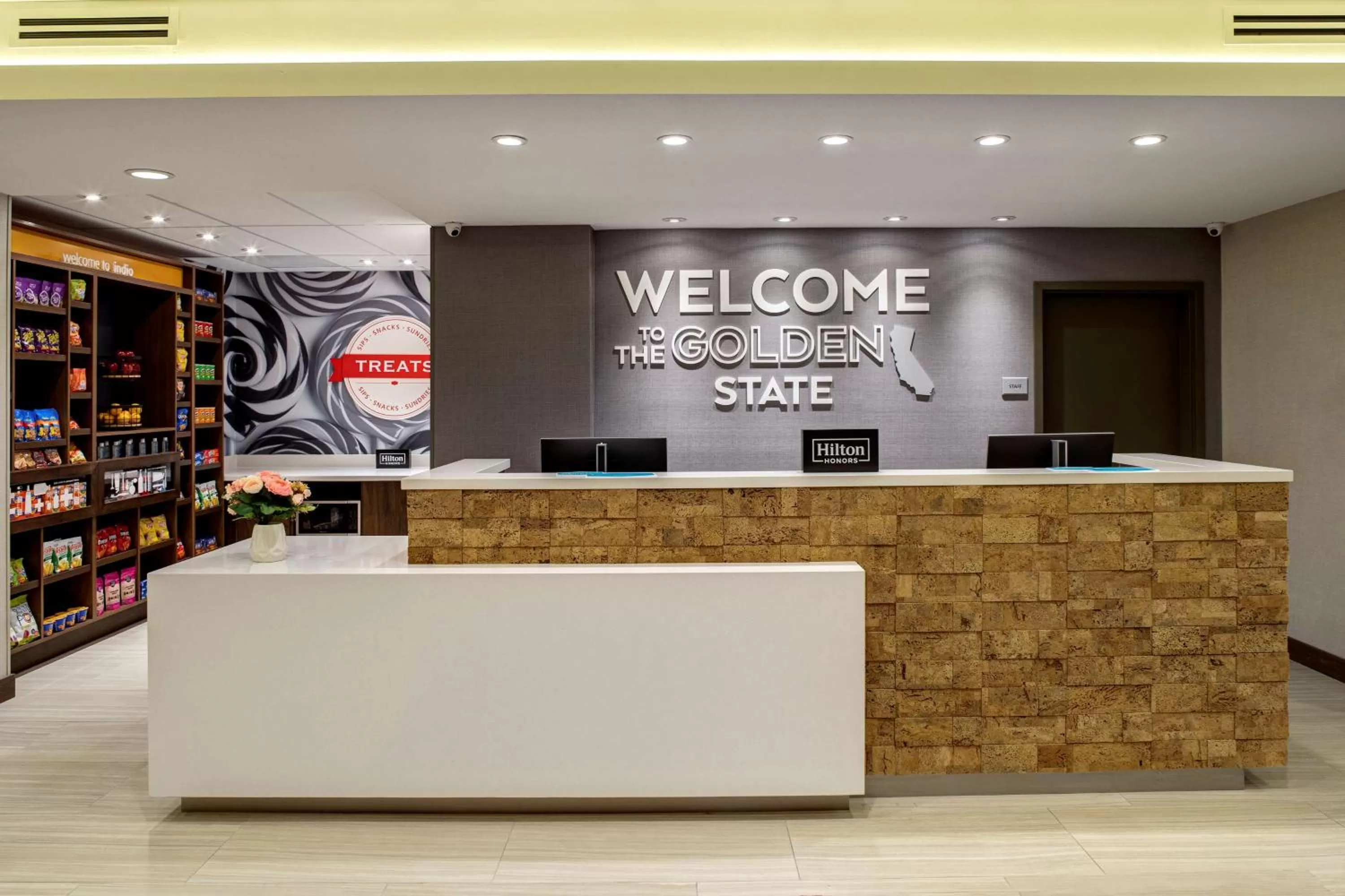 Lobby or reception in Hampton Inn & Suites Indio, Ca