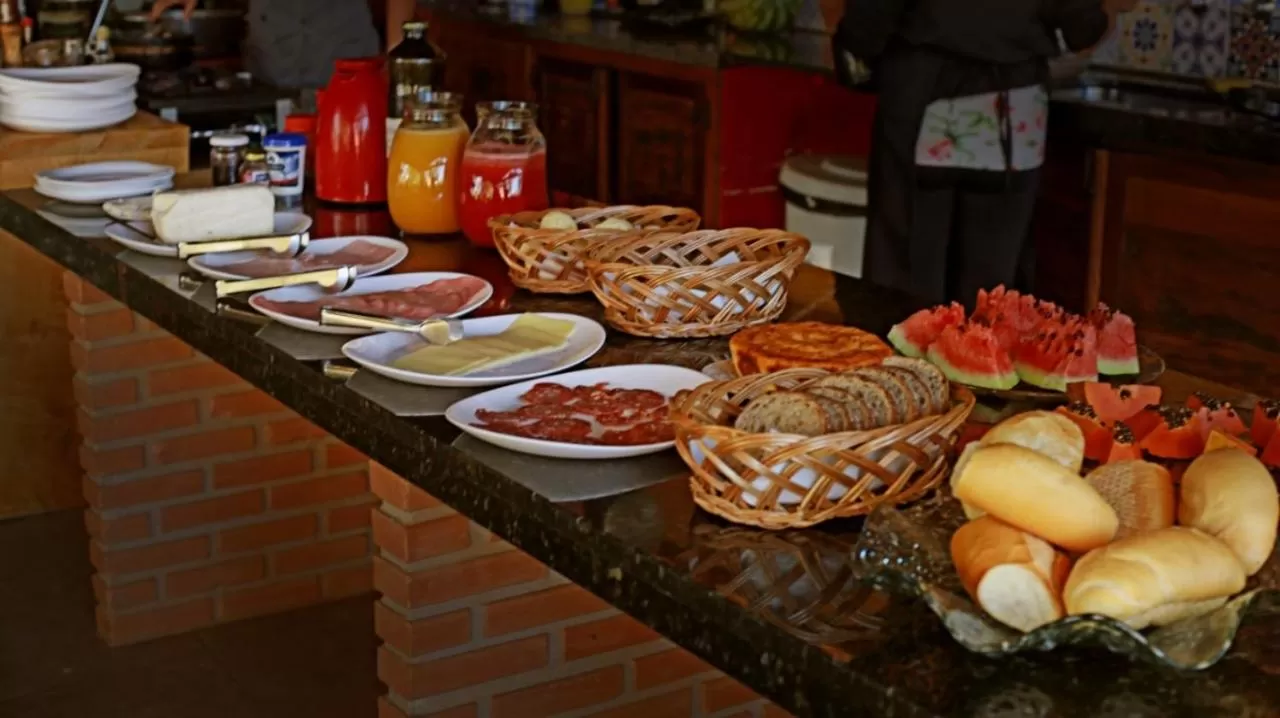 A Mi Manera Pousada , cerveja própria e Bistrô !