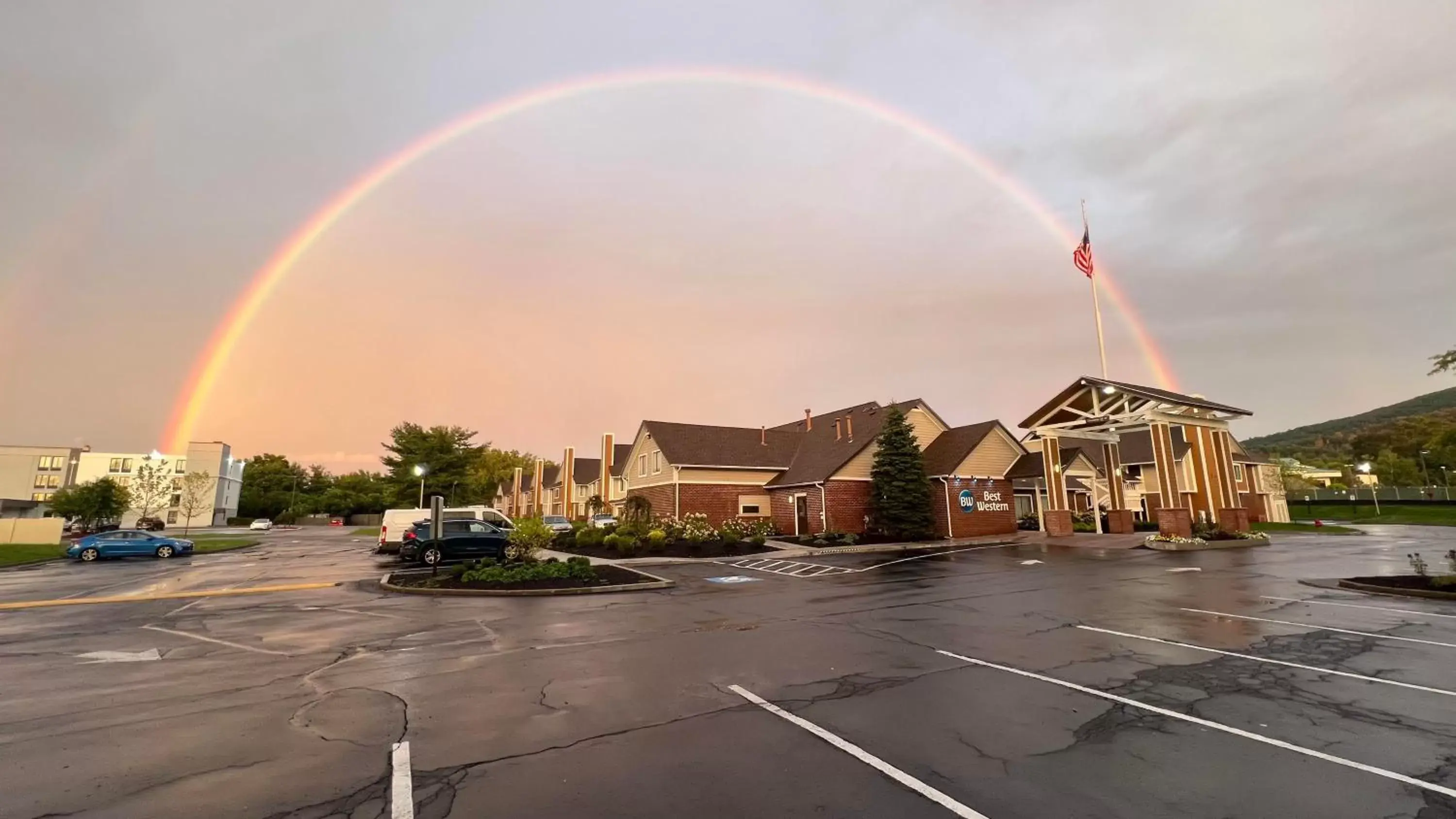 View (from property/room), Property Building in Best Western Fishkill Inn & Suites