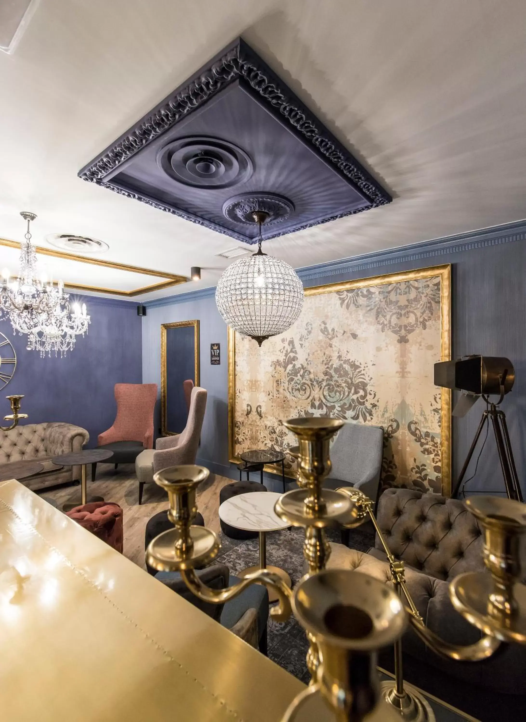 Lounge or bar in Clement Barajas Lounge or bar in Clement Barajas