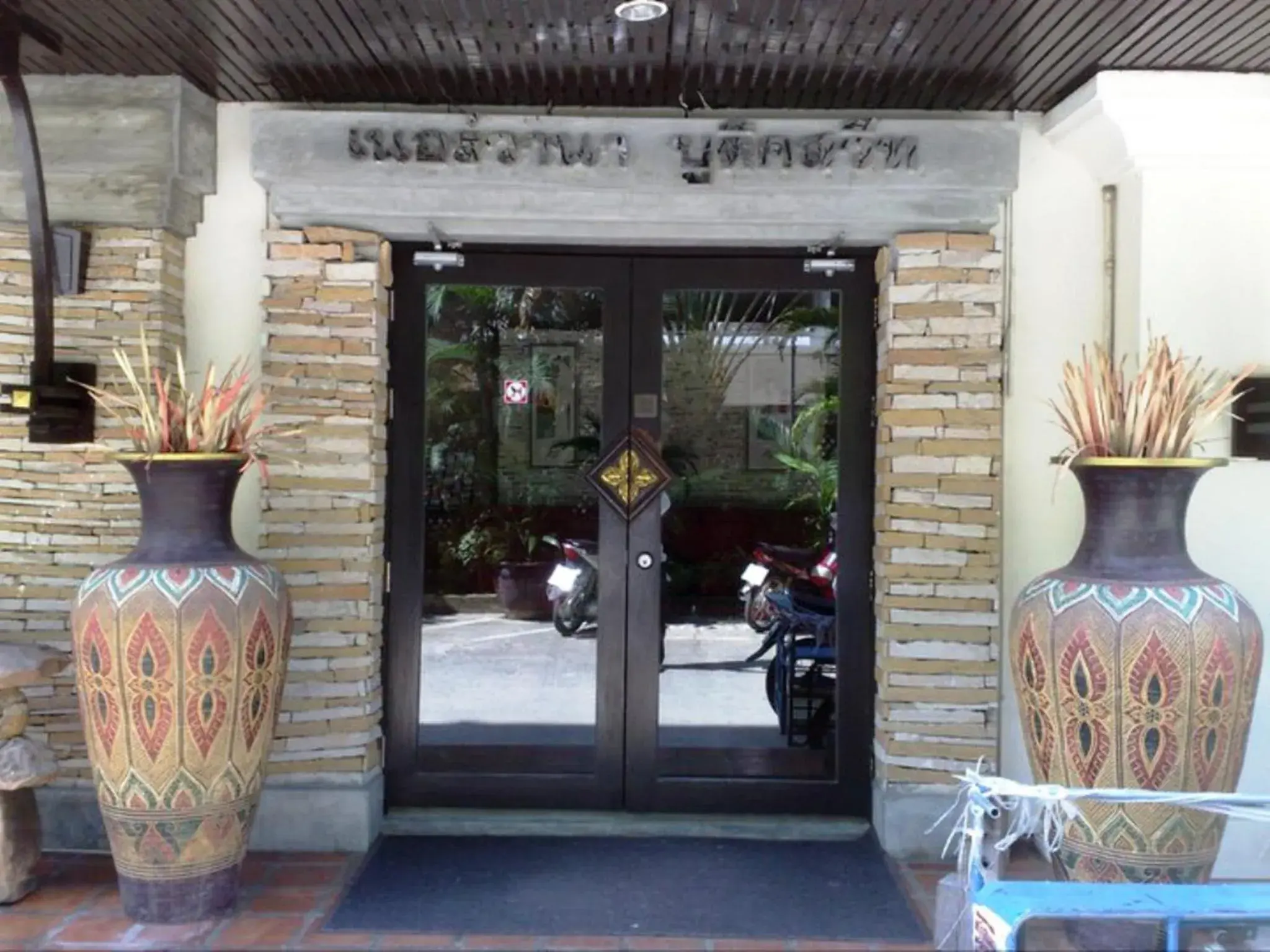 Facade/entrance in Nirvana Boutique Suites