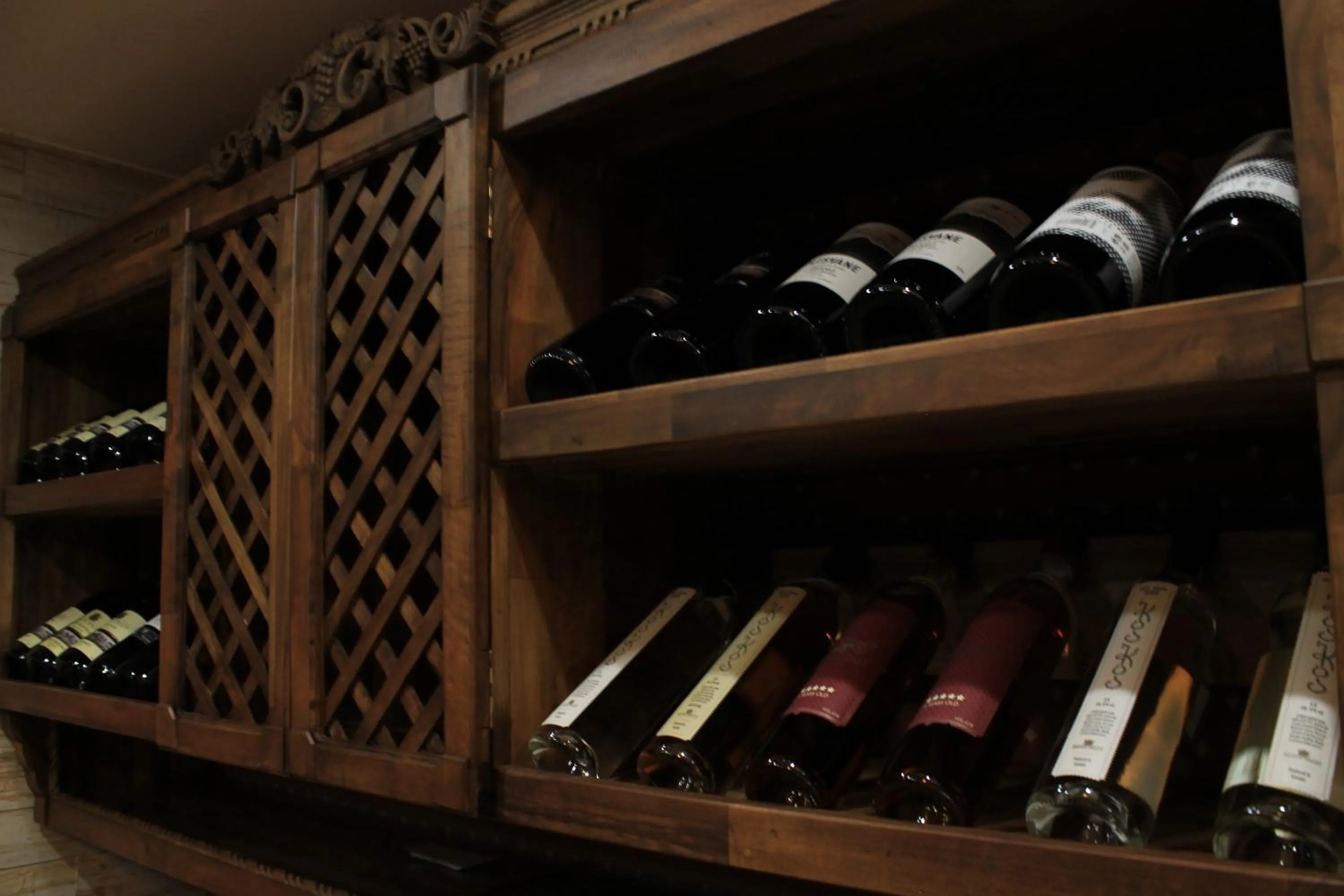 Food and drinks in Redline Hotel