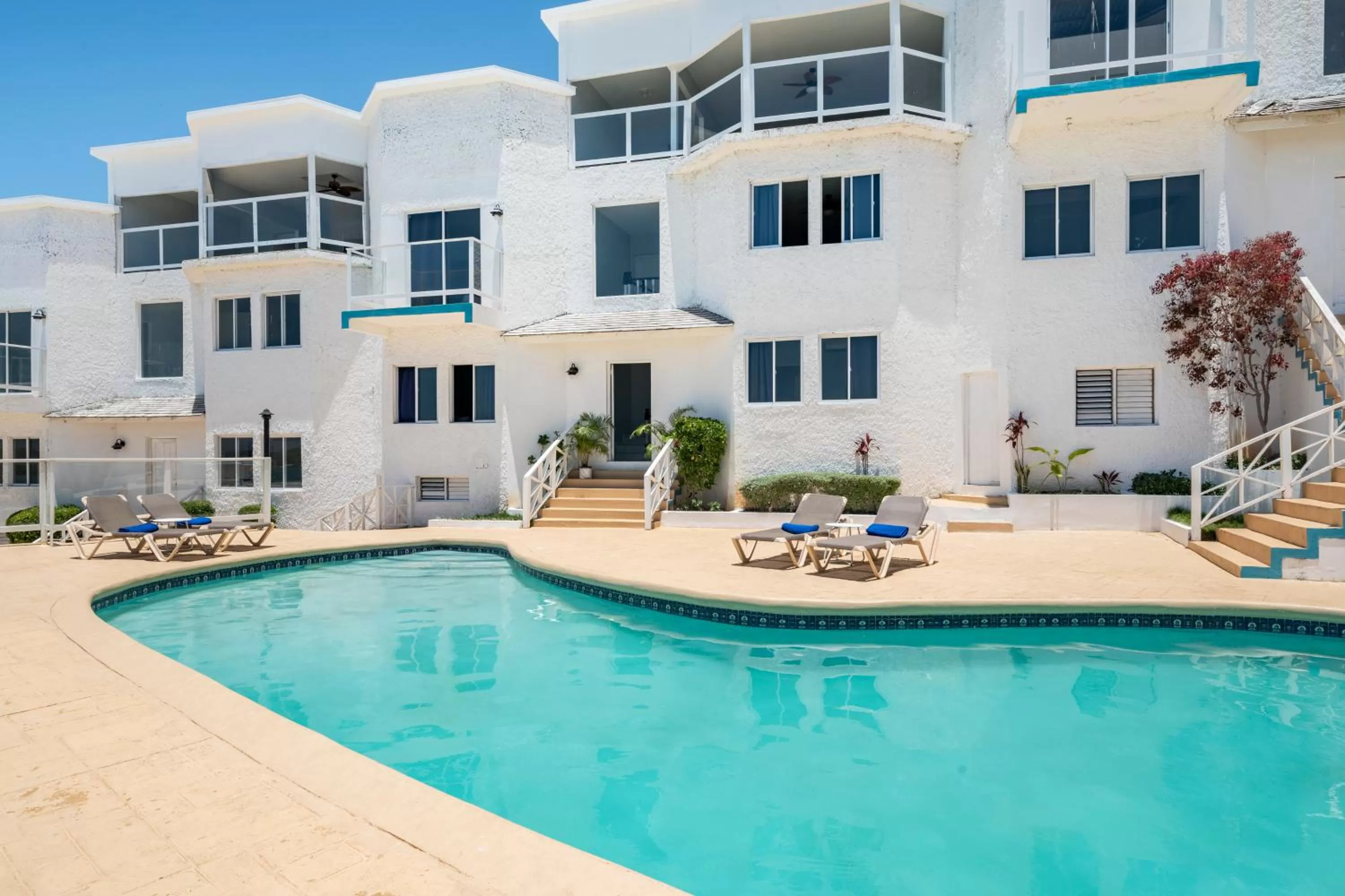 Swimming Pool in Luxe Beach Resort
