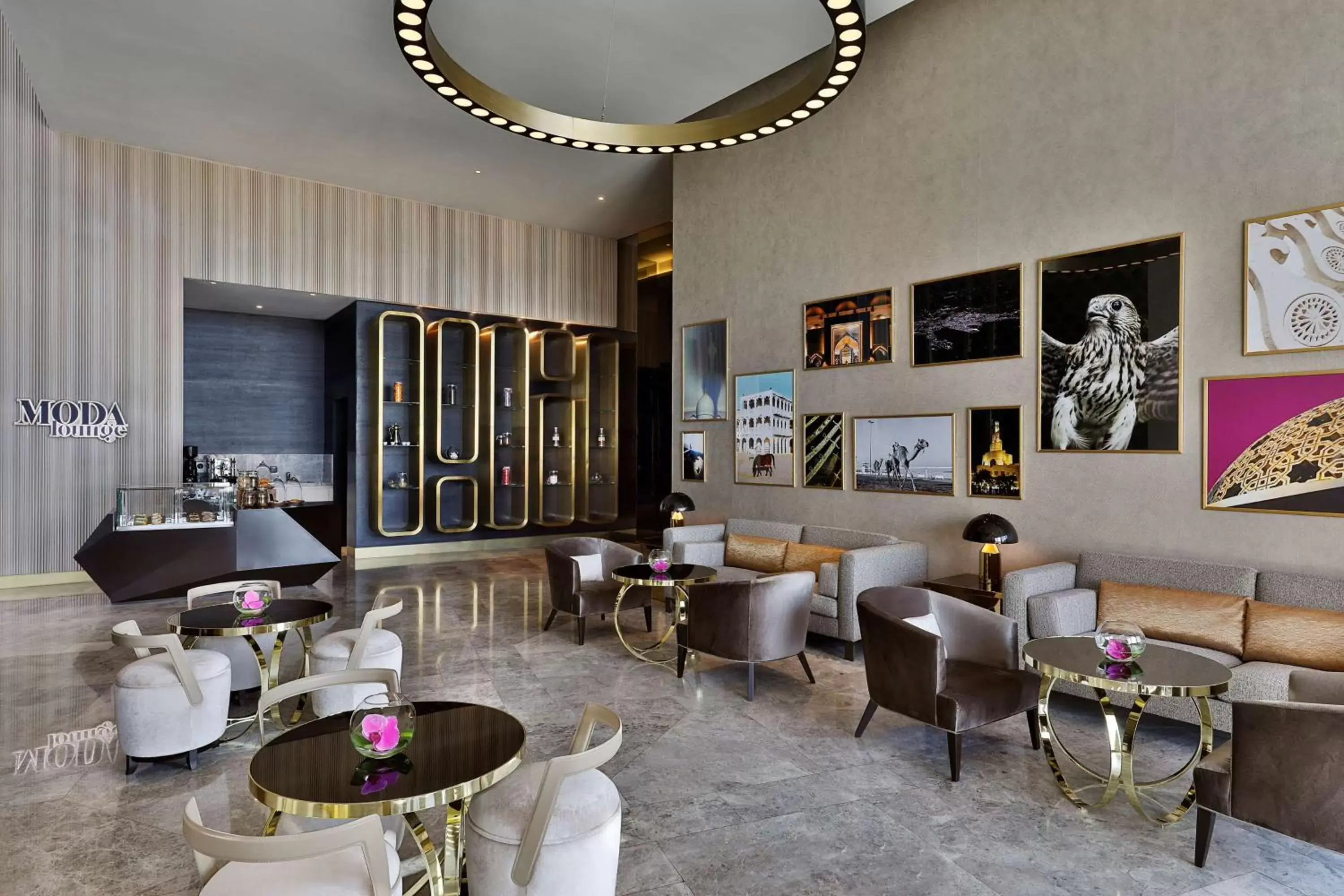 Lounge or bar, Restaurant/Places to Eat in AlRayyan Hotel Doha, Curio Collection by Hilton