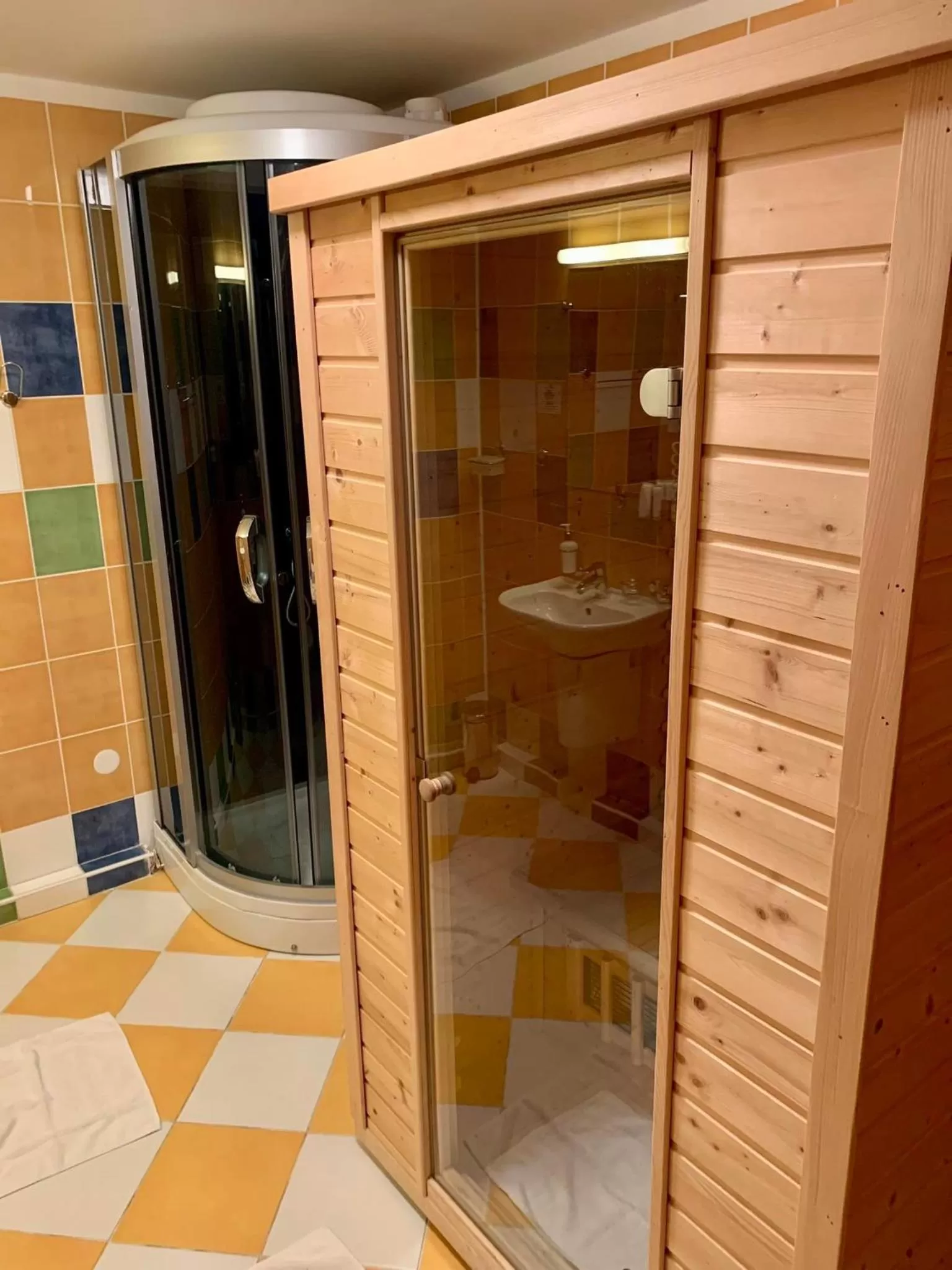 Bathroom in Hotel Loucky