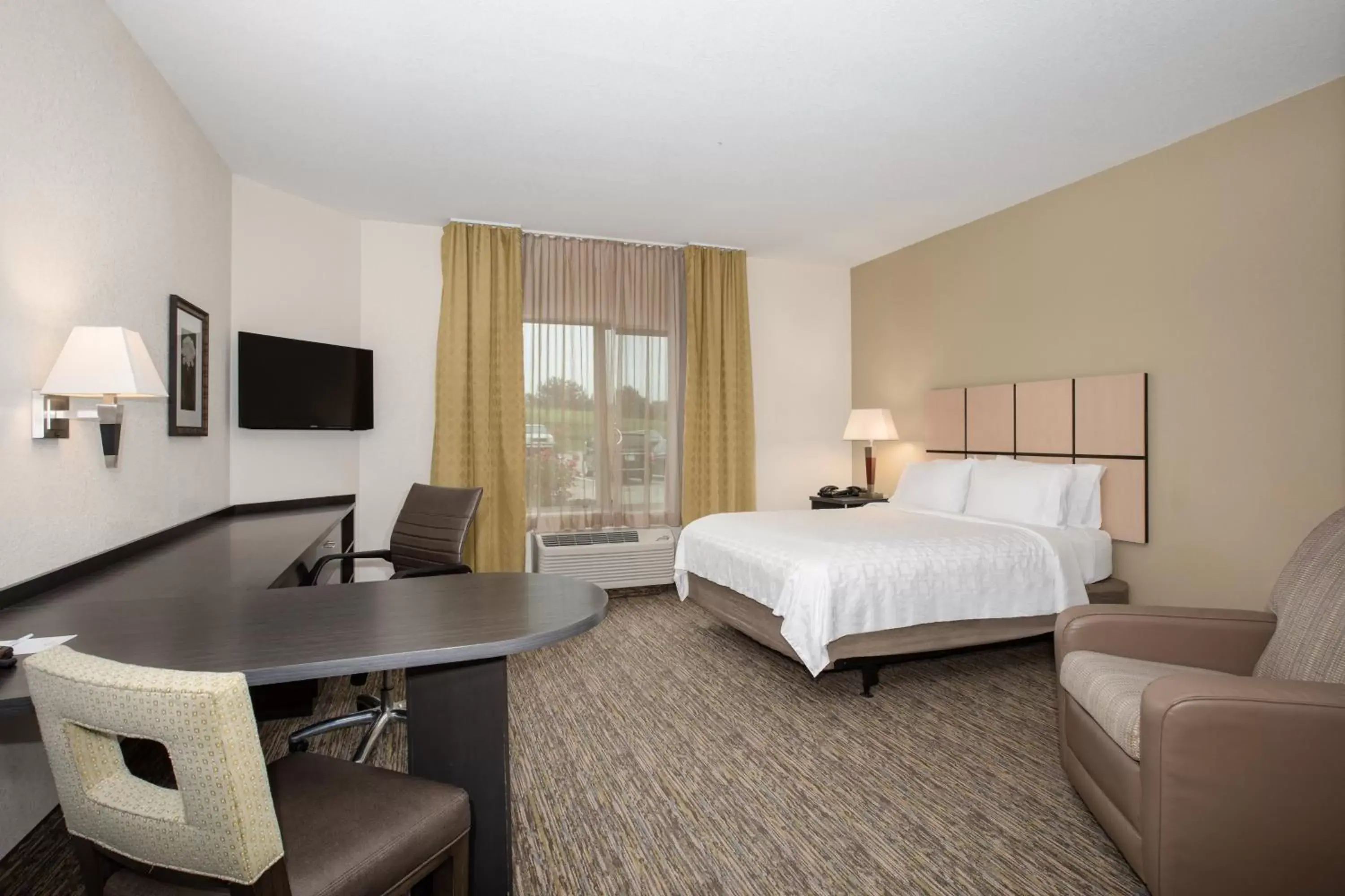 Photo of the whole room, Bed in Candlewood Suites Manhattan by IHG Photo of the whole room, Bed in Candlewood Suites Manhattan by IHG