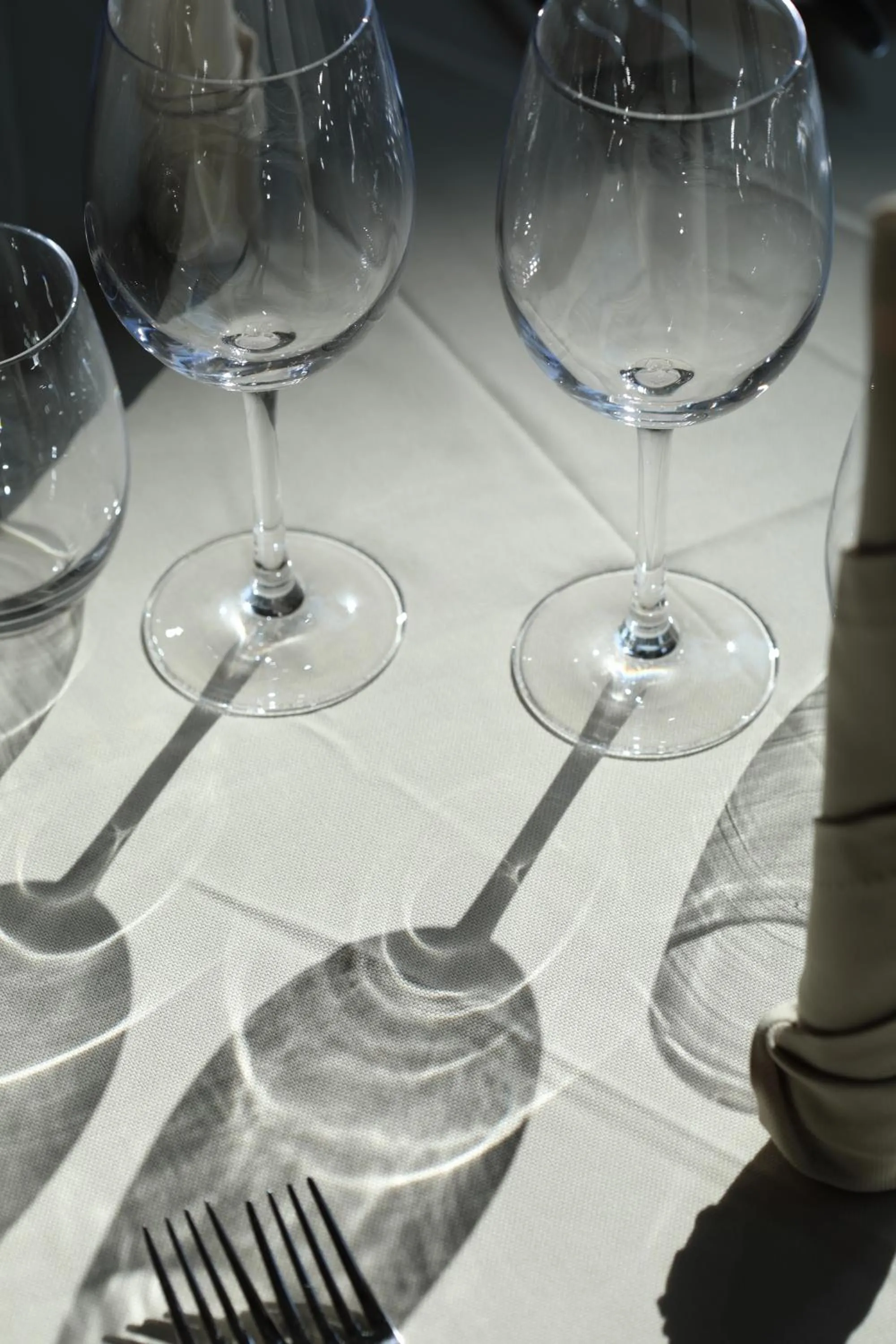 Restaurant/places to eat in Mon Port Hotel & Spa