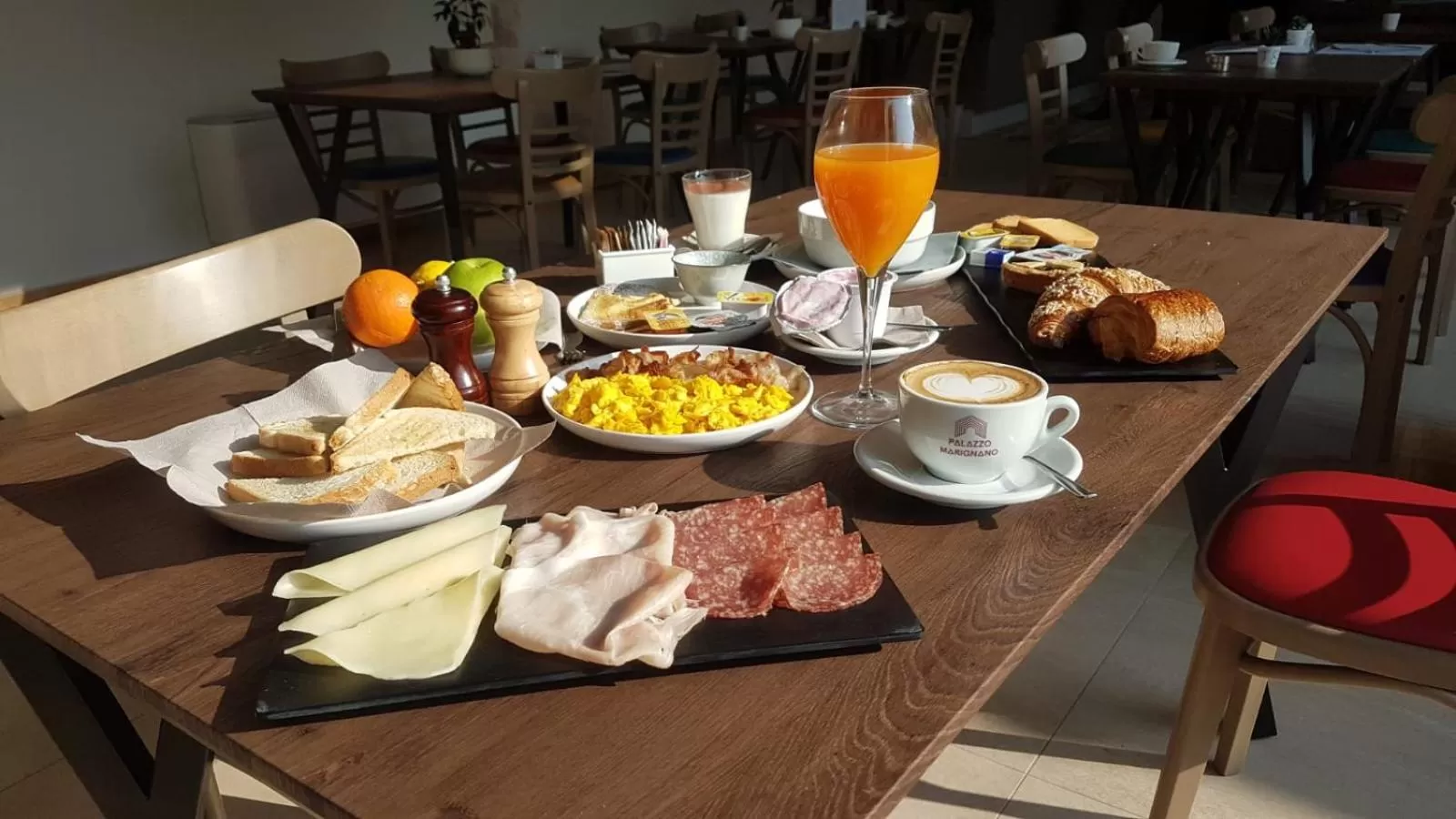 Breakfast in Palazzo Marignano Hotel