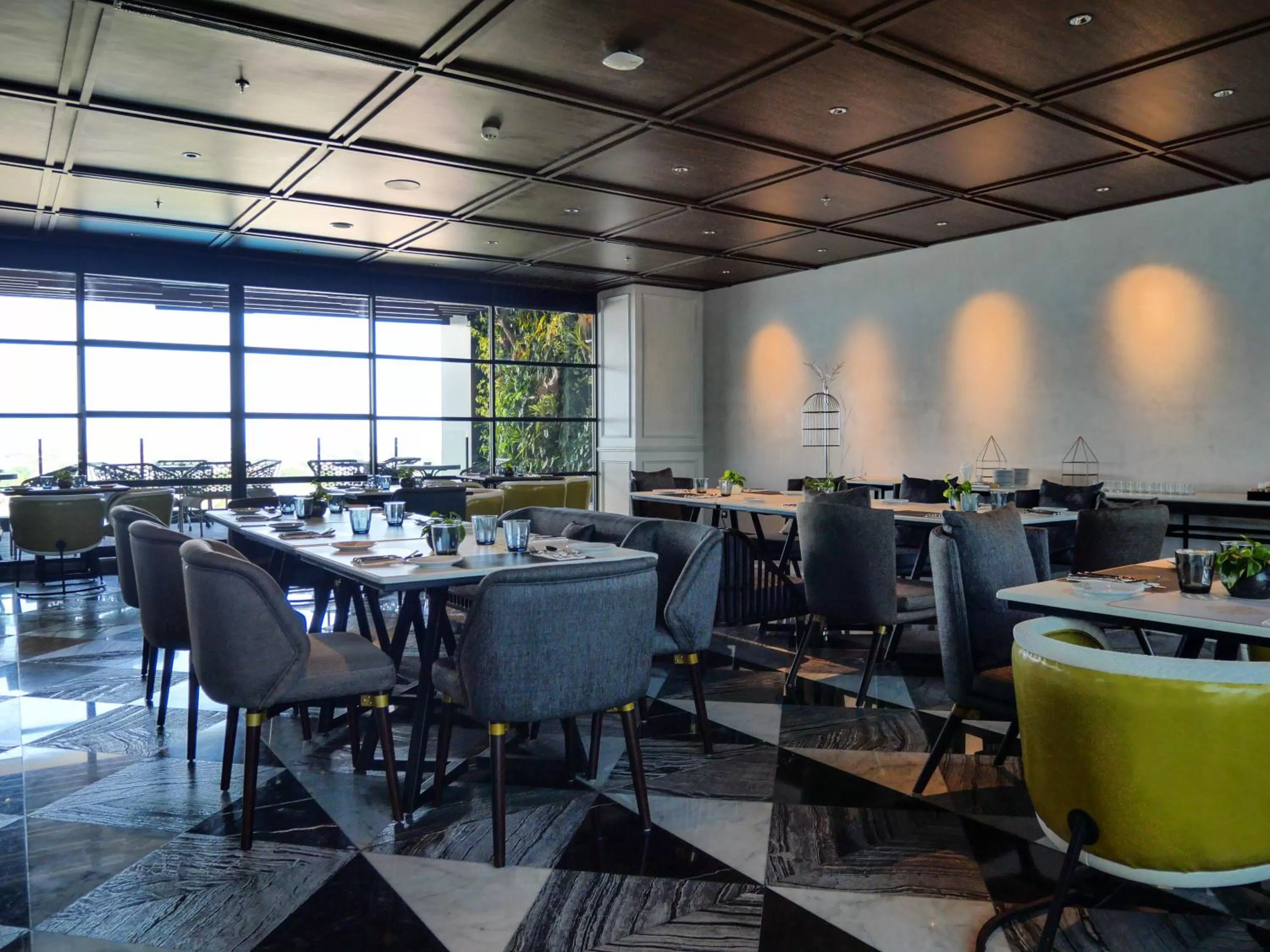 Restaurant/places to eat in Movenpick Surabaya City