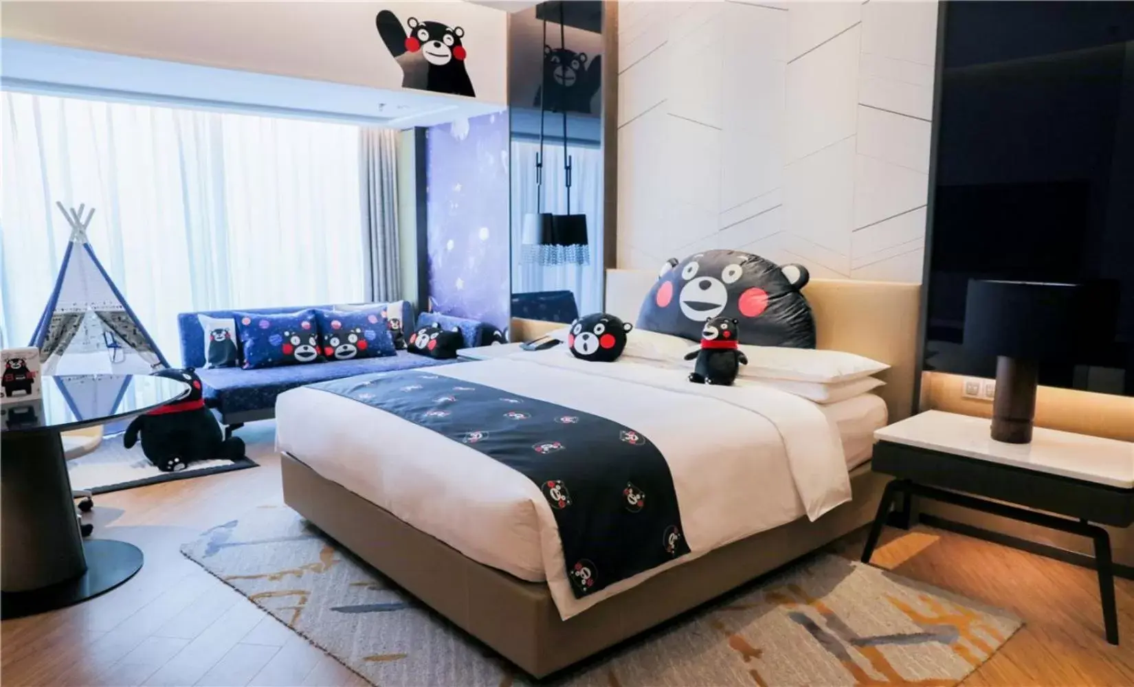 Photo of the whole room, Bed in Renaissance Xi'an Hotel