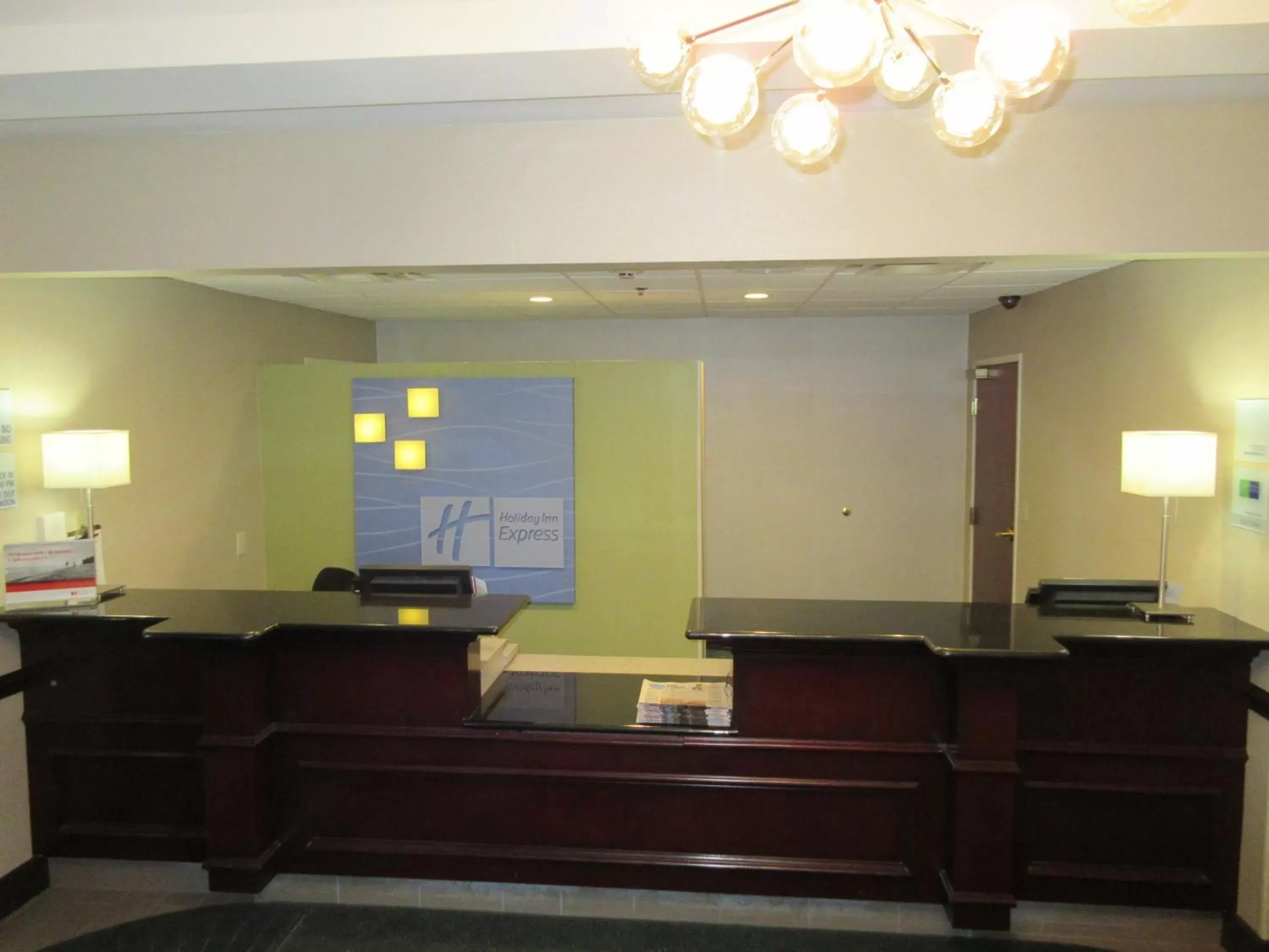 Lobby or reception, Lobby/Reception in Holiday Inn Express Hotel & Suites Youngstown - North Lima/Boardman, an IHG Hotel