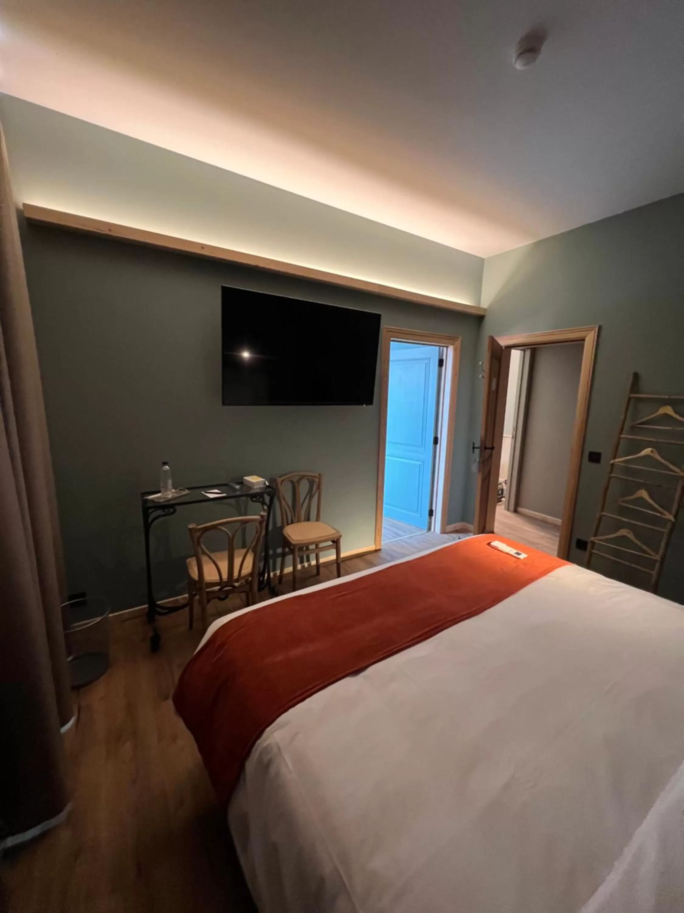 Bedroom, Bed in Hôtel Demelenne