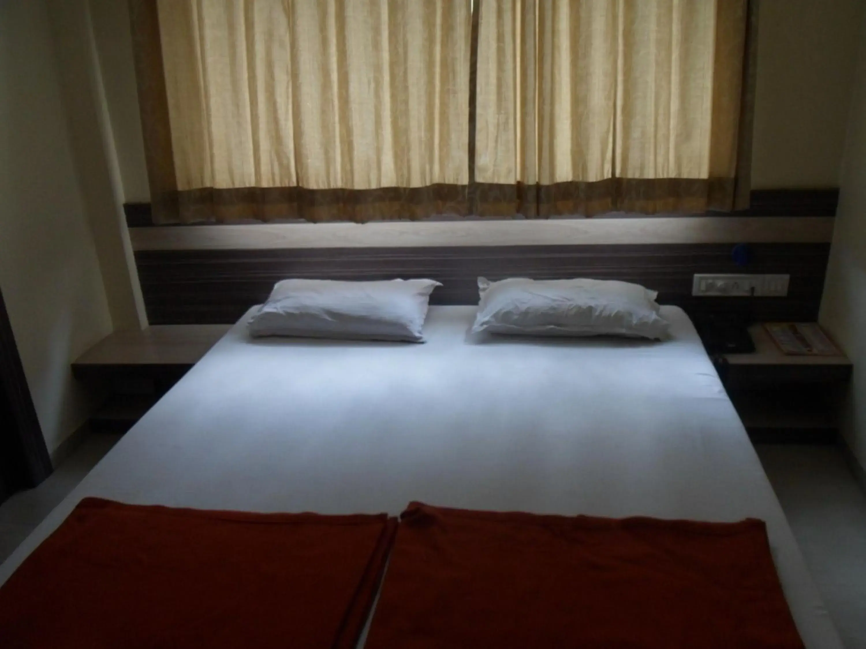 Bed in Hotel Vaishali