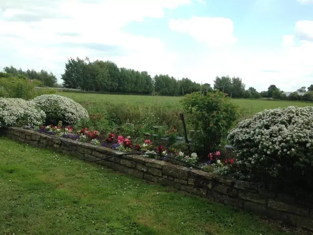 View (from property/room), Garden in Double-Gate Farm