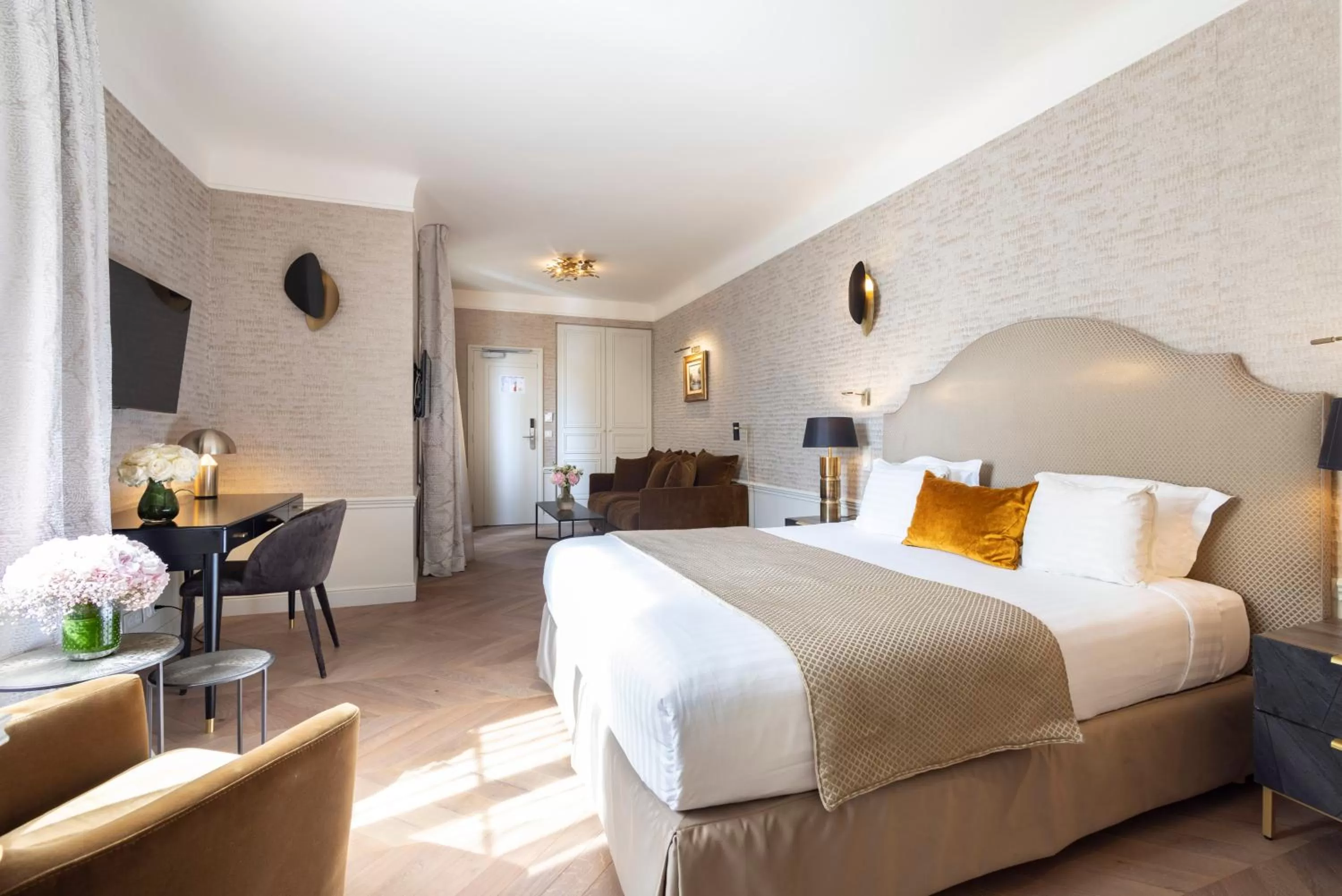 Photo of the whole room, Bed in Hotel Residence Foch