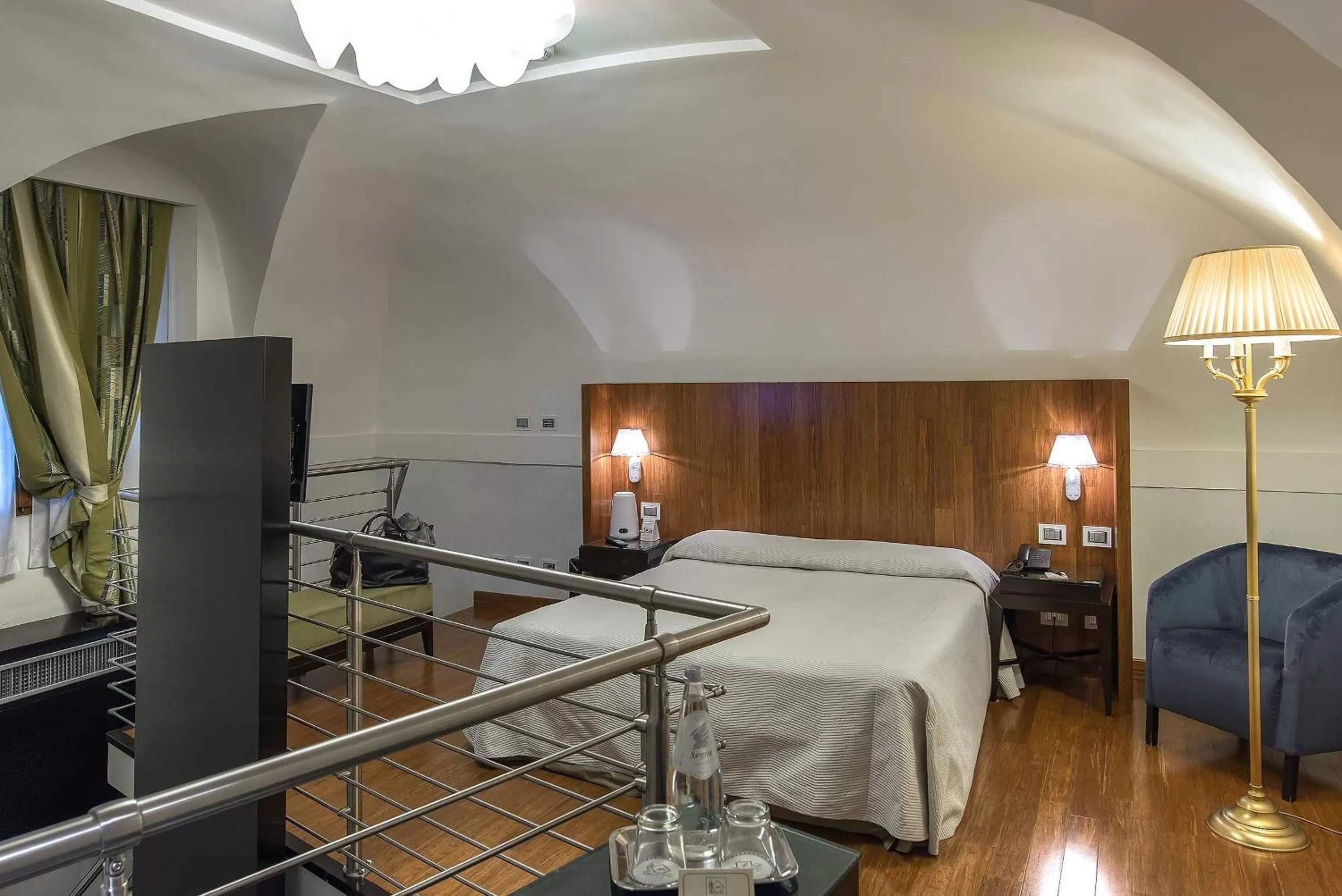 Bed in Albergo del Senato