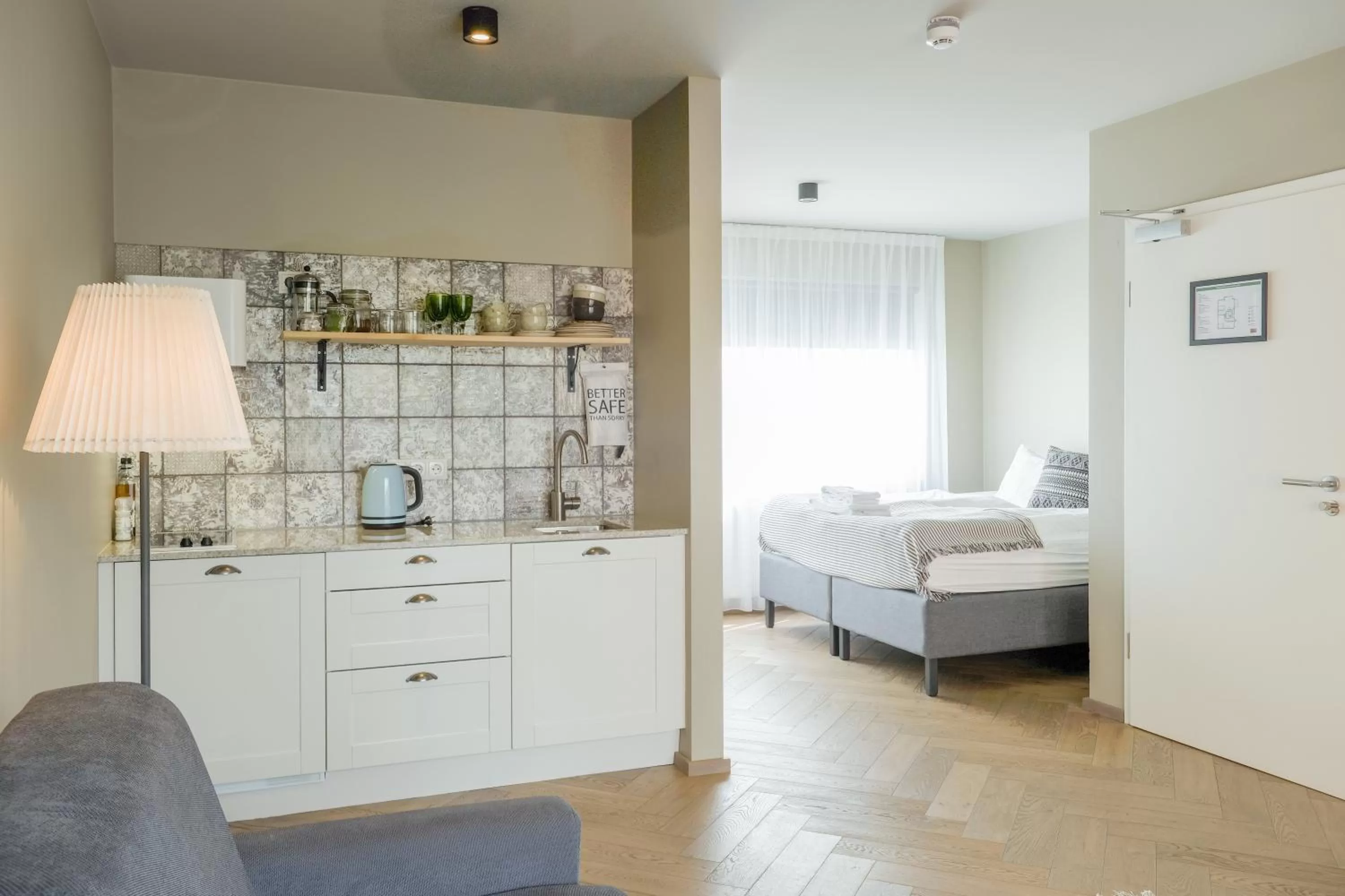 Coffee/tea facilities, Bed in Saga Studios by Heimaleiga