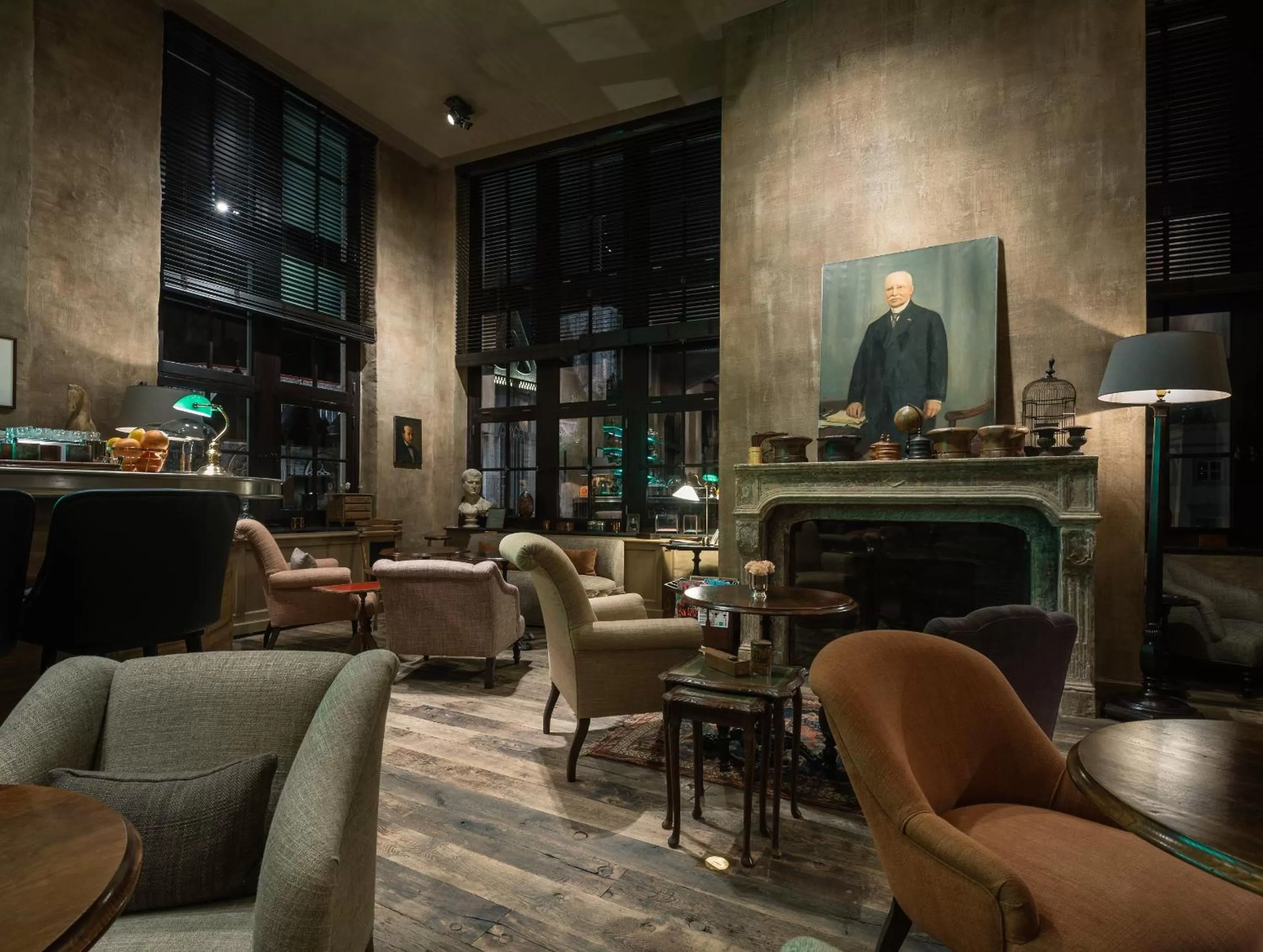 Lounge or bar in 1898 The Post