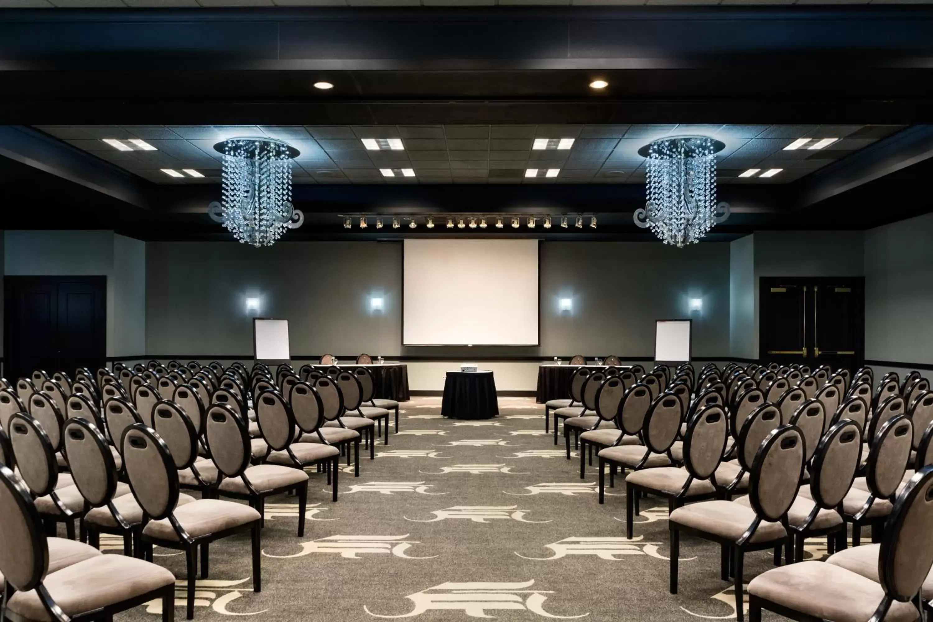 Banquet/Function facilities in Wyndham Garden Dallas North