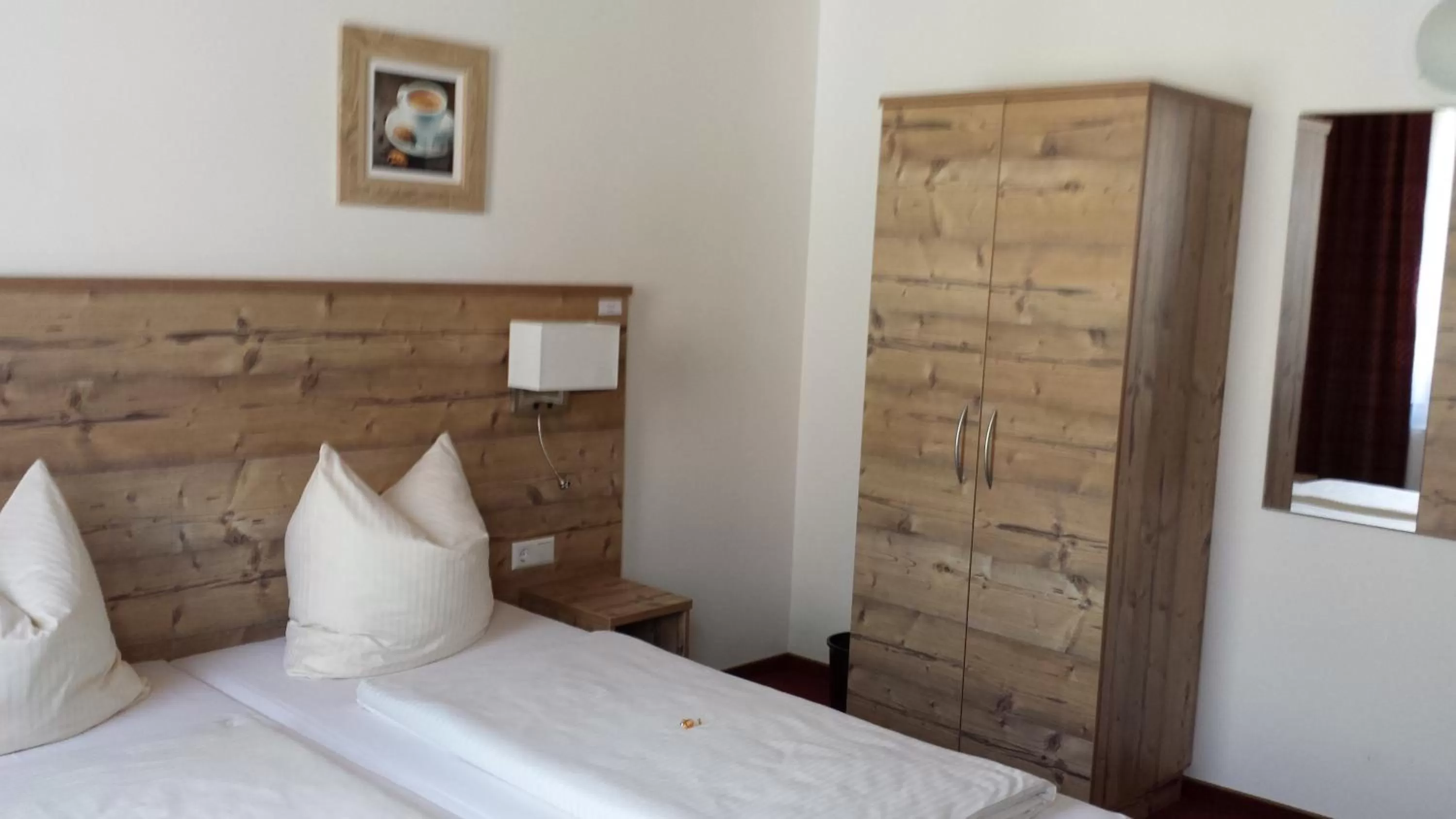 Bed in Hotel Alte Krone