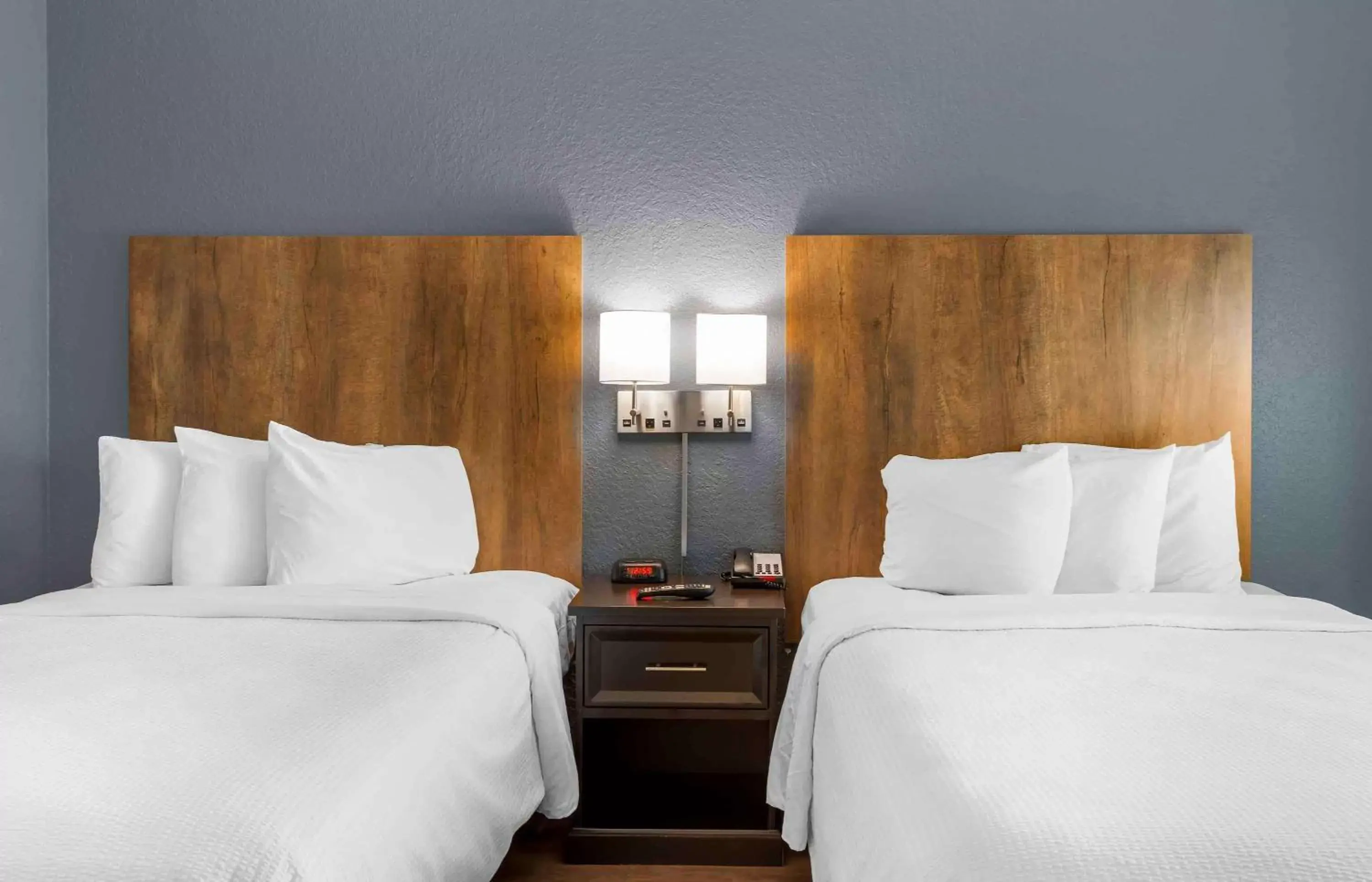 Bedroom, Bed in Extended Stay America Premier Suites - Fort Lauderdale - Cypress Creek - Park North