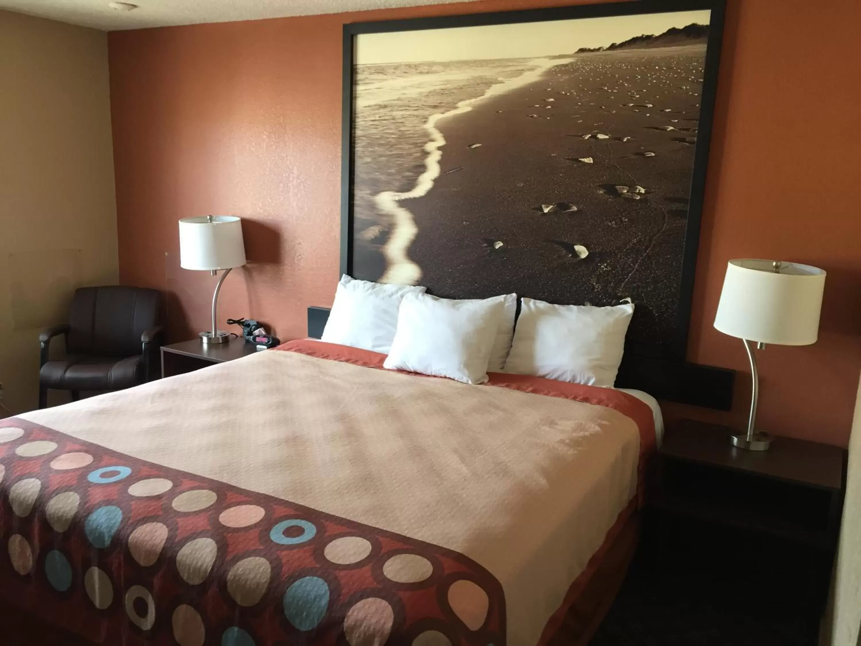 Bed in Super 8 by Wyndham College Station Bed in Super 8 by Wyndham College Station