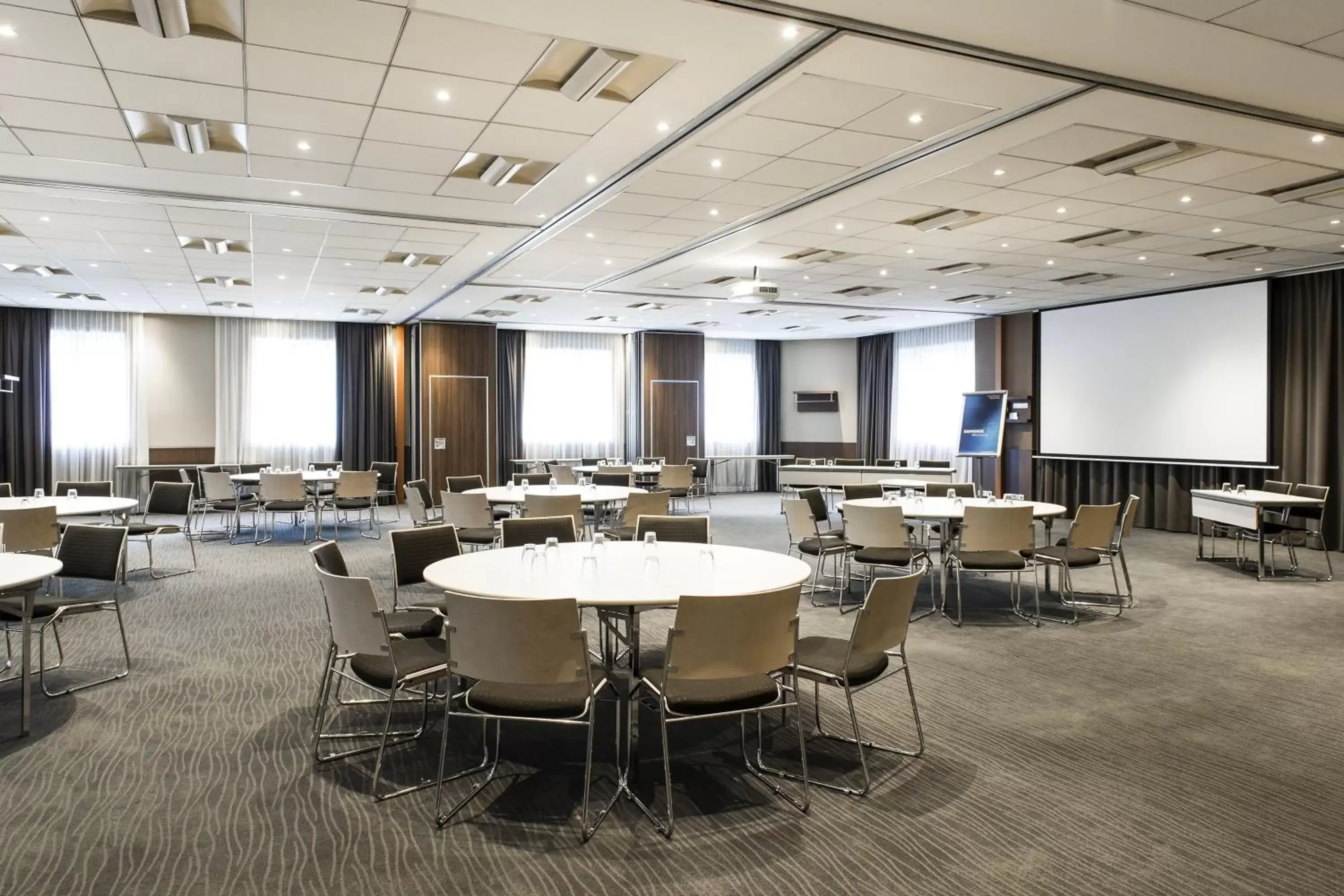Business facilities in Novotel Brussels City Centre