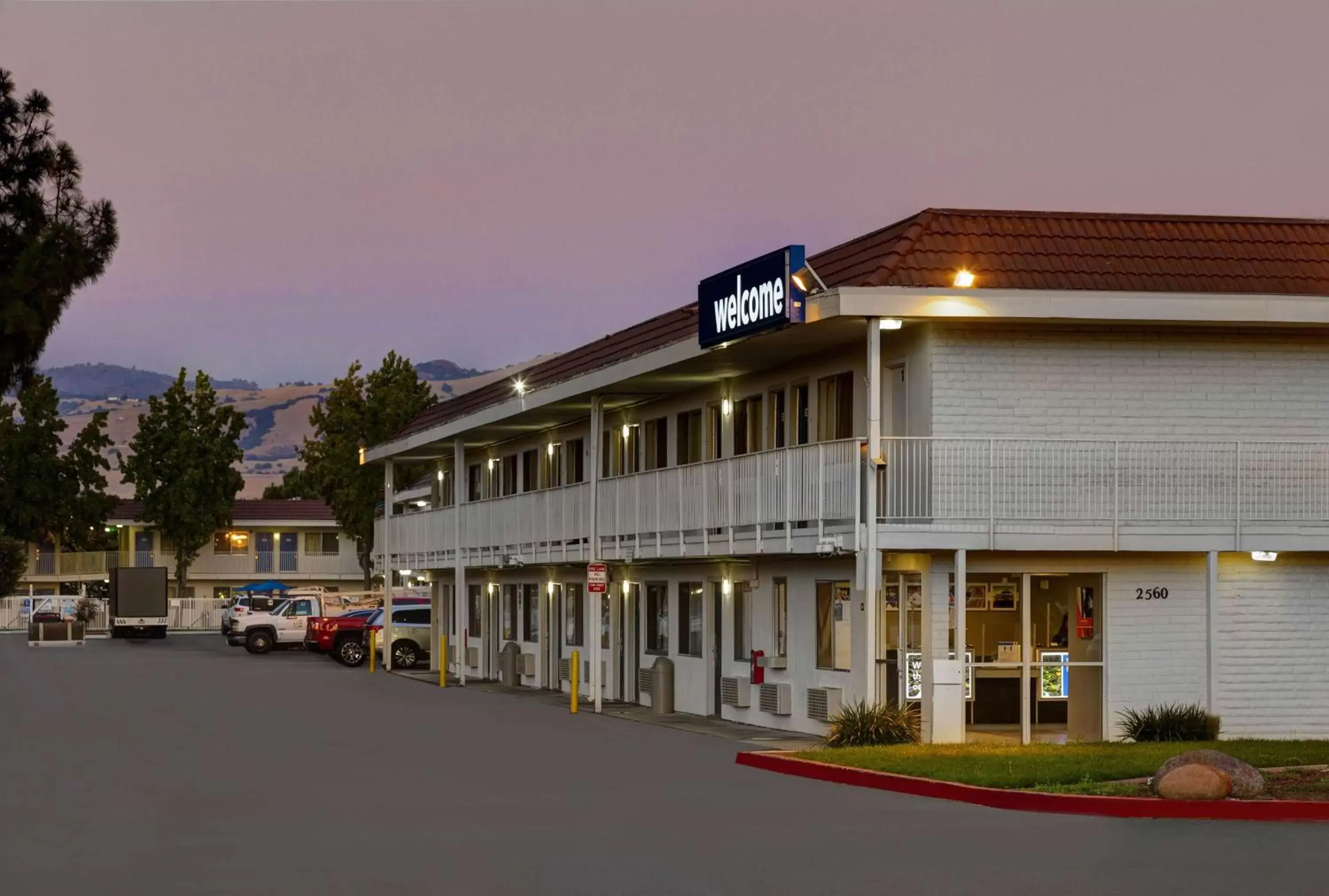Property Building in Motel 6-San Jose, CA - South