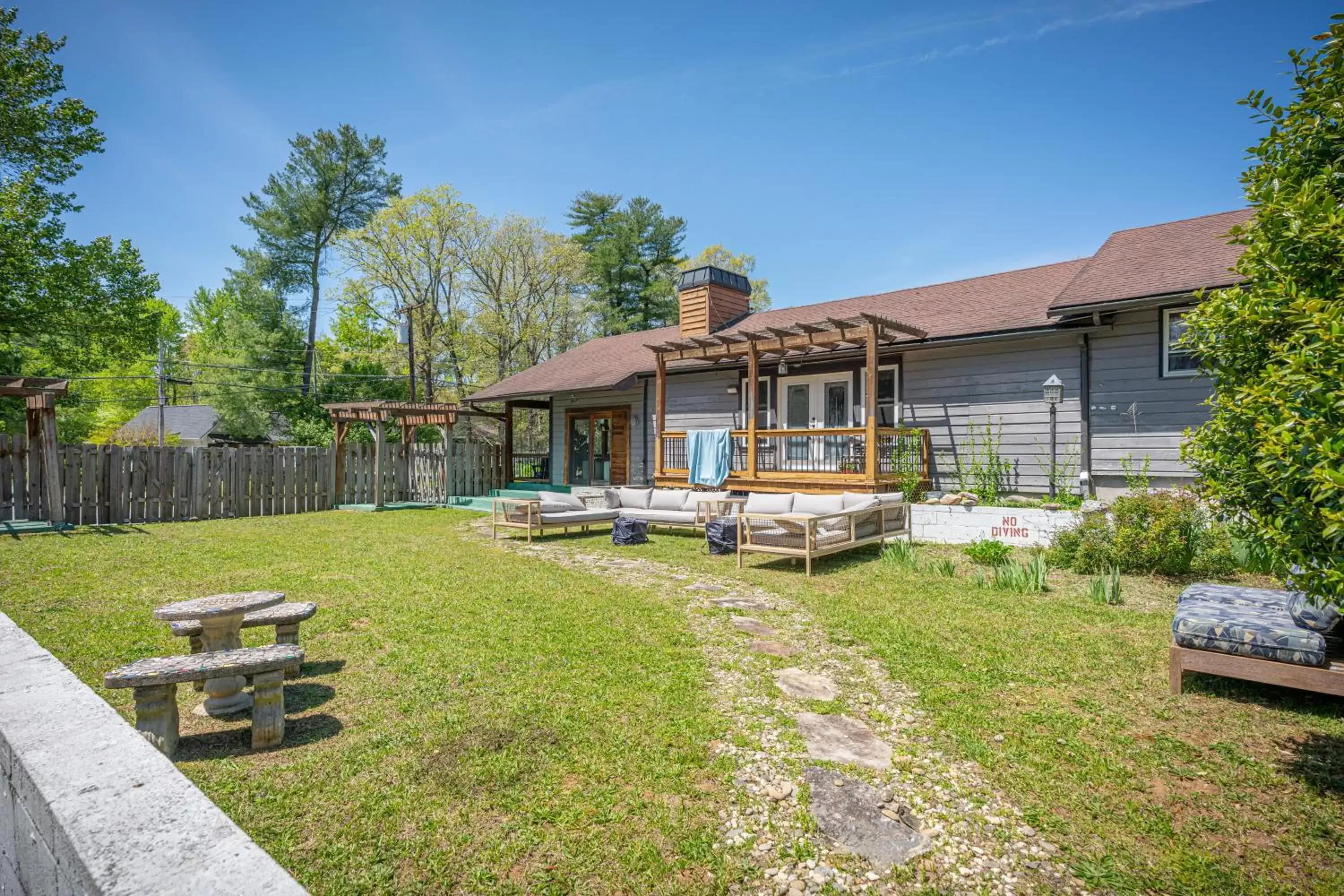 Property Building in CedarWood Inn