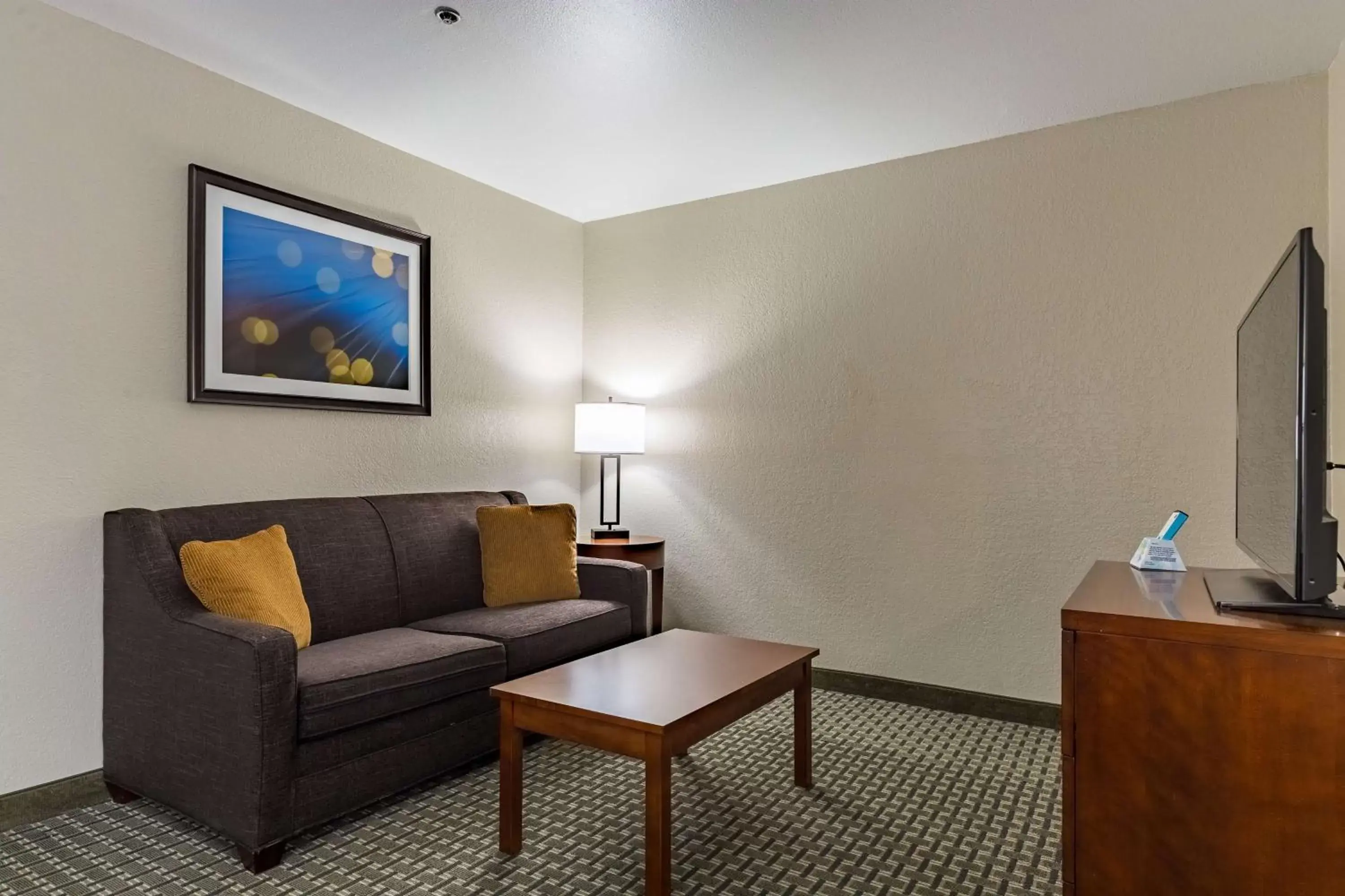 Photo of the whole room, Seating Area in Best Western Northwest Corpus Christi Inn & Suites