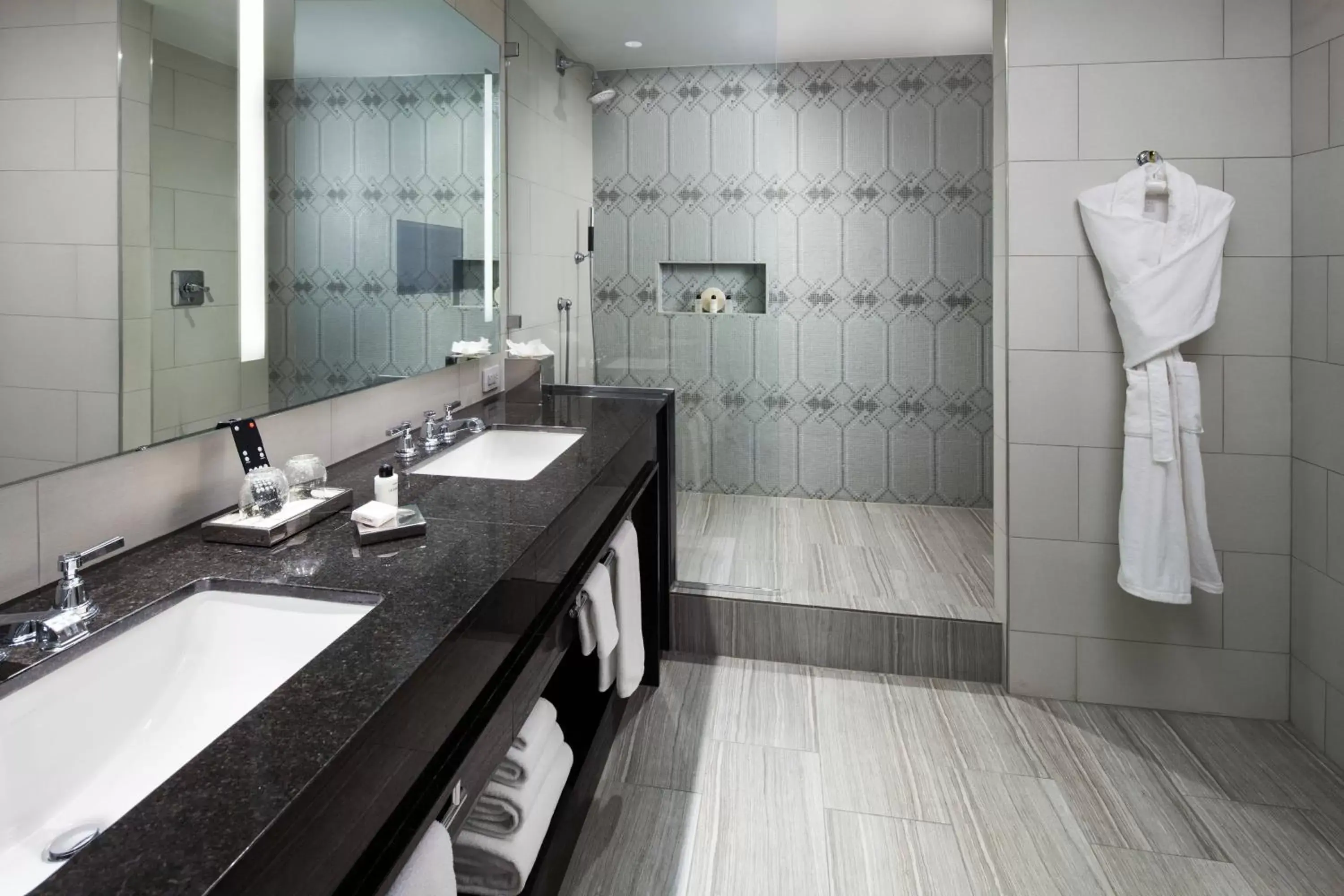 Bathroom in The St. Anthony, a Luxury Collection Hotel, San Antonio