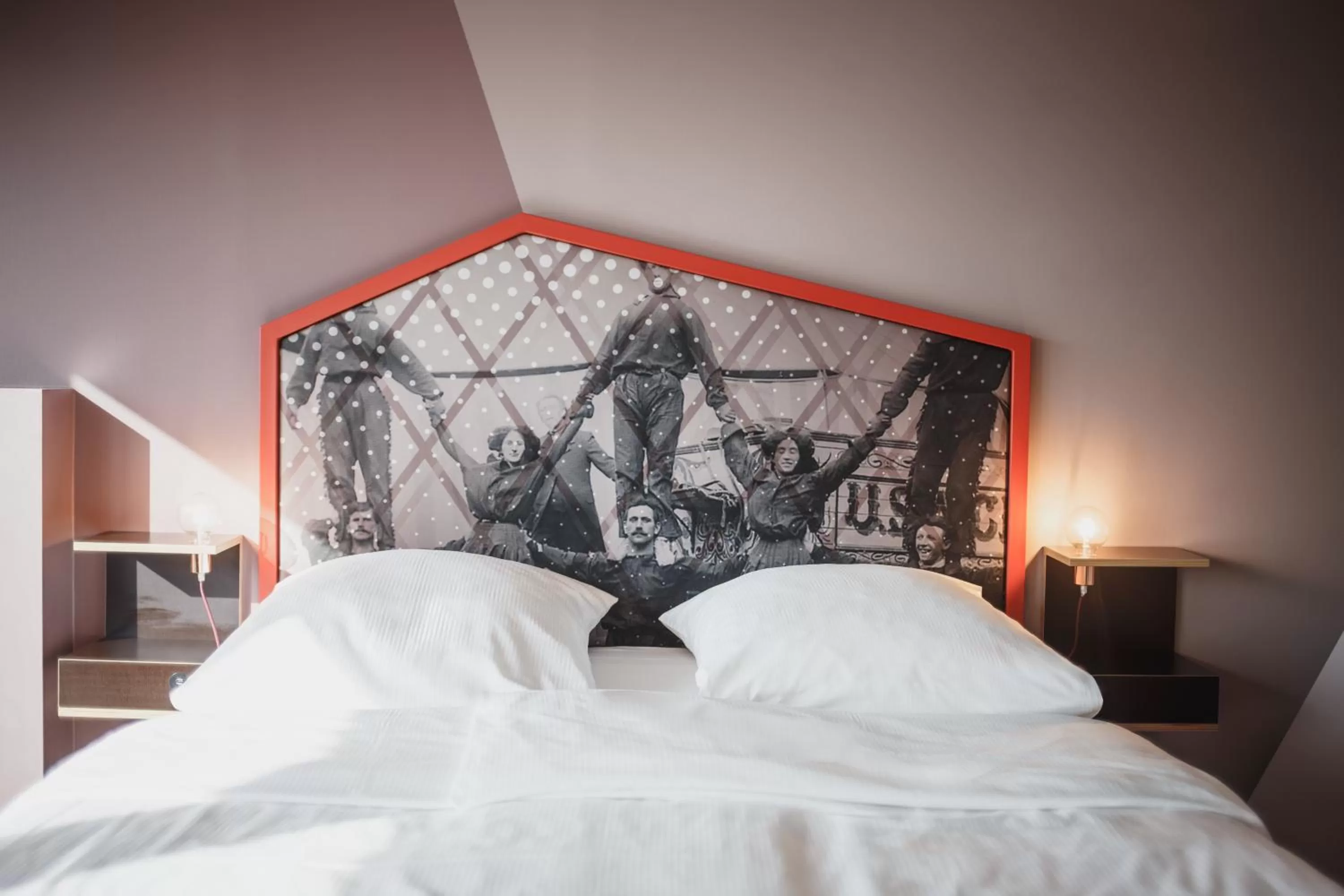 Bedroom, Bed in The Circus Hostel