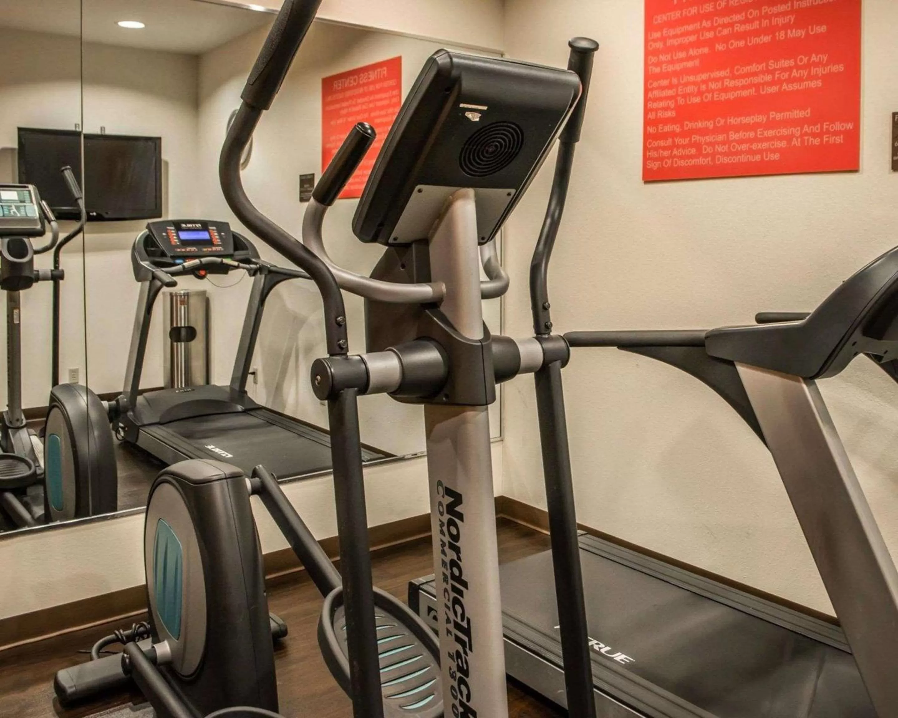 Fitness centre/facilities in Comfort Suites Monroeville - Pittsburgh East