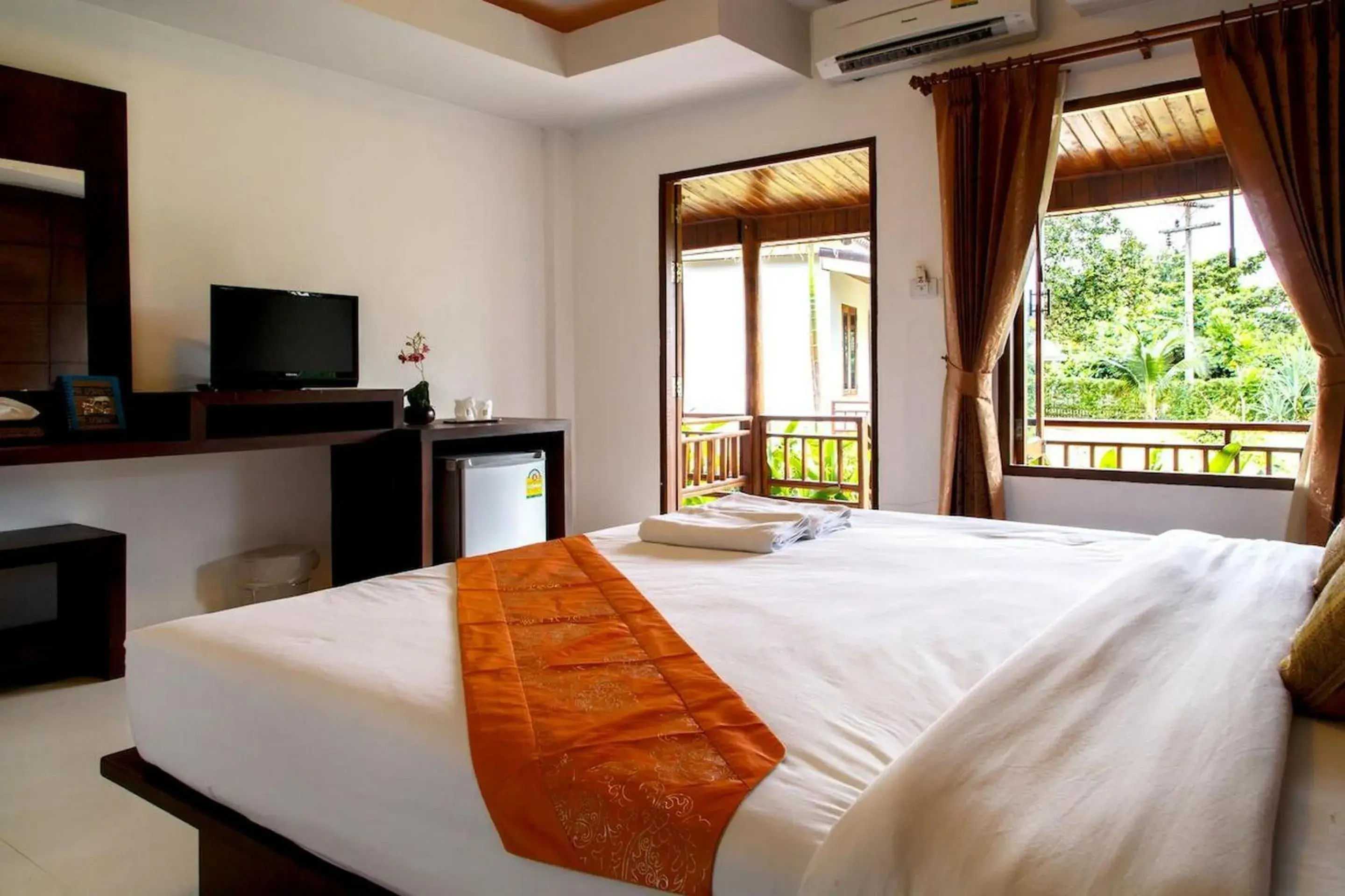Bedroom, Bed in Baan Rabieng Resort