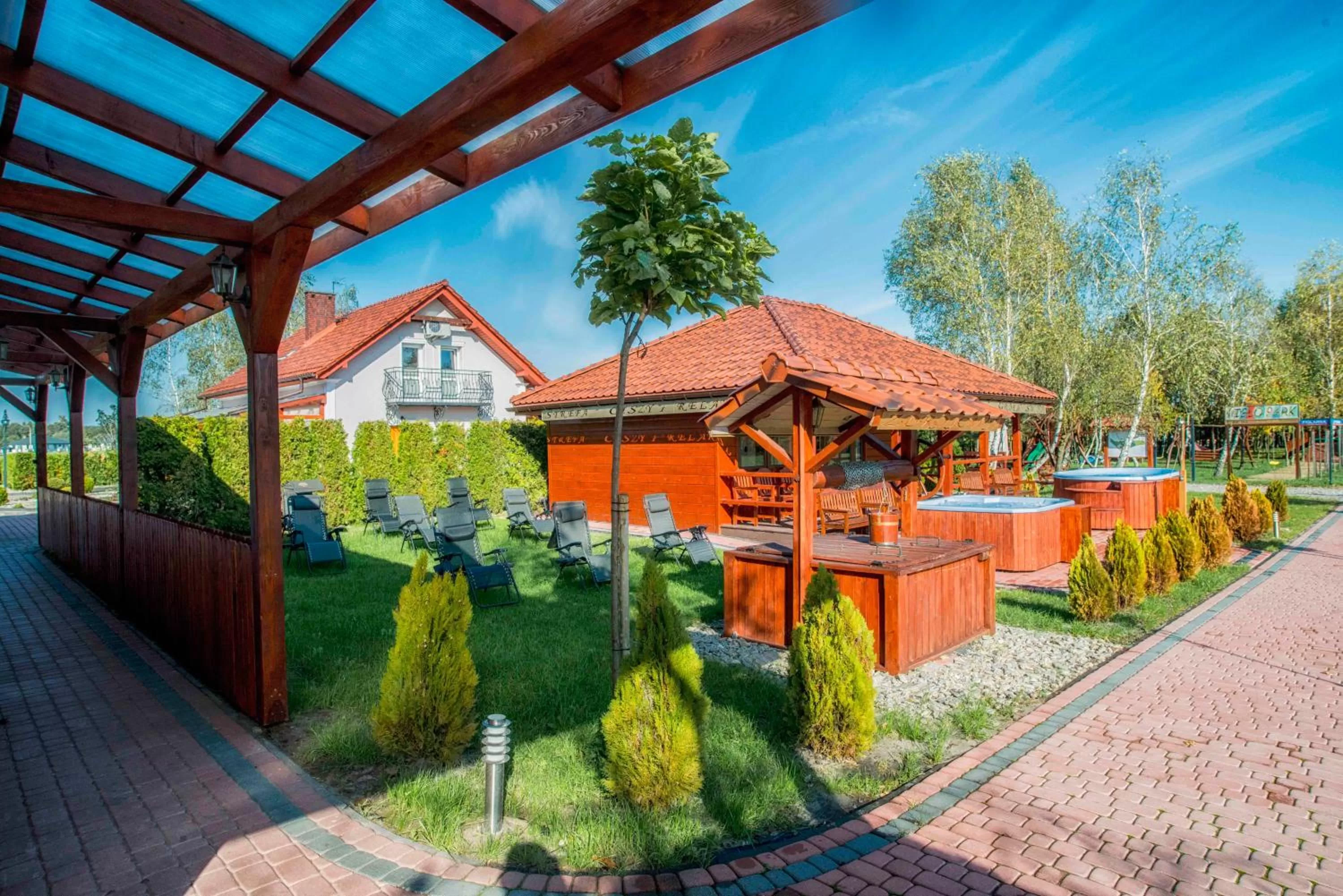 Property building in Rezydencja Elżbiecin