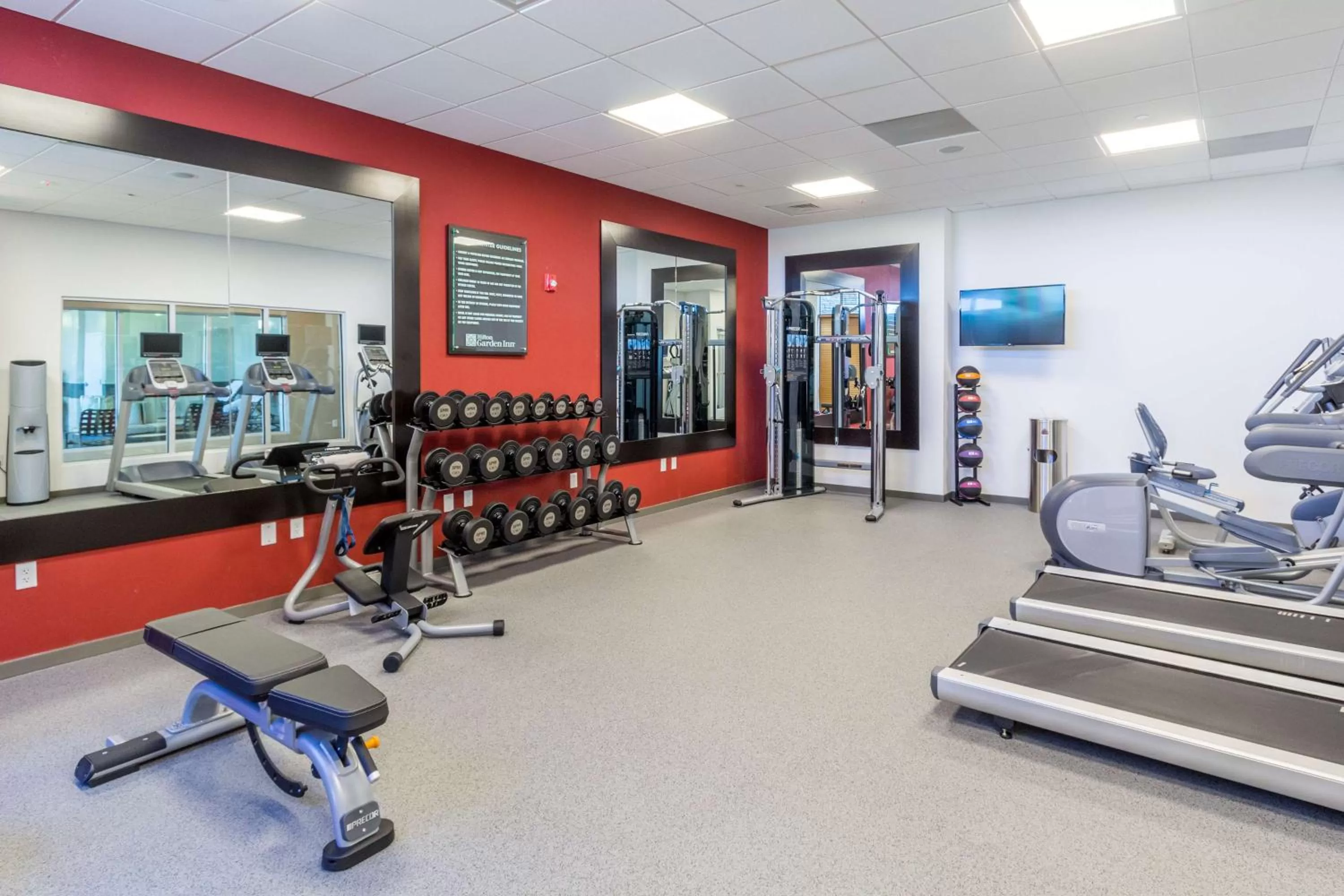 Fitness centre/facilities in Hilton Garden Inn Salina