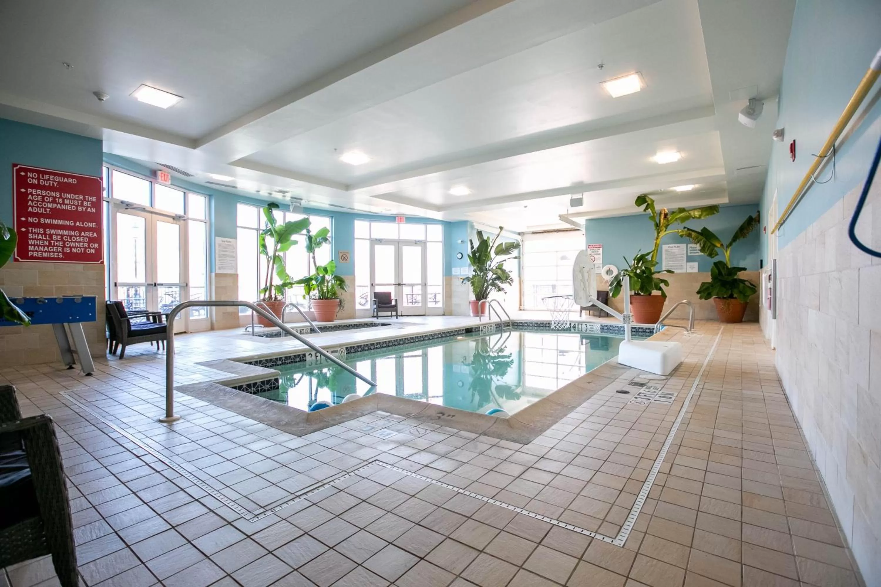 Swimming pool in Holiday Inn Manahawkin/Long Beach Island by IHG