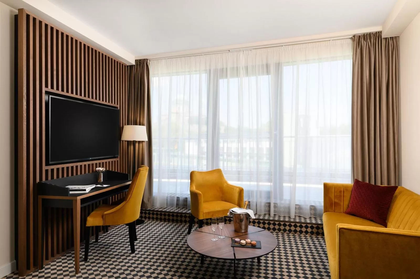 Living room in Grand Hotel Esztergom