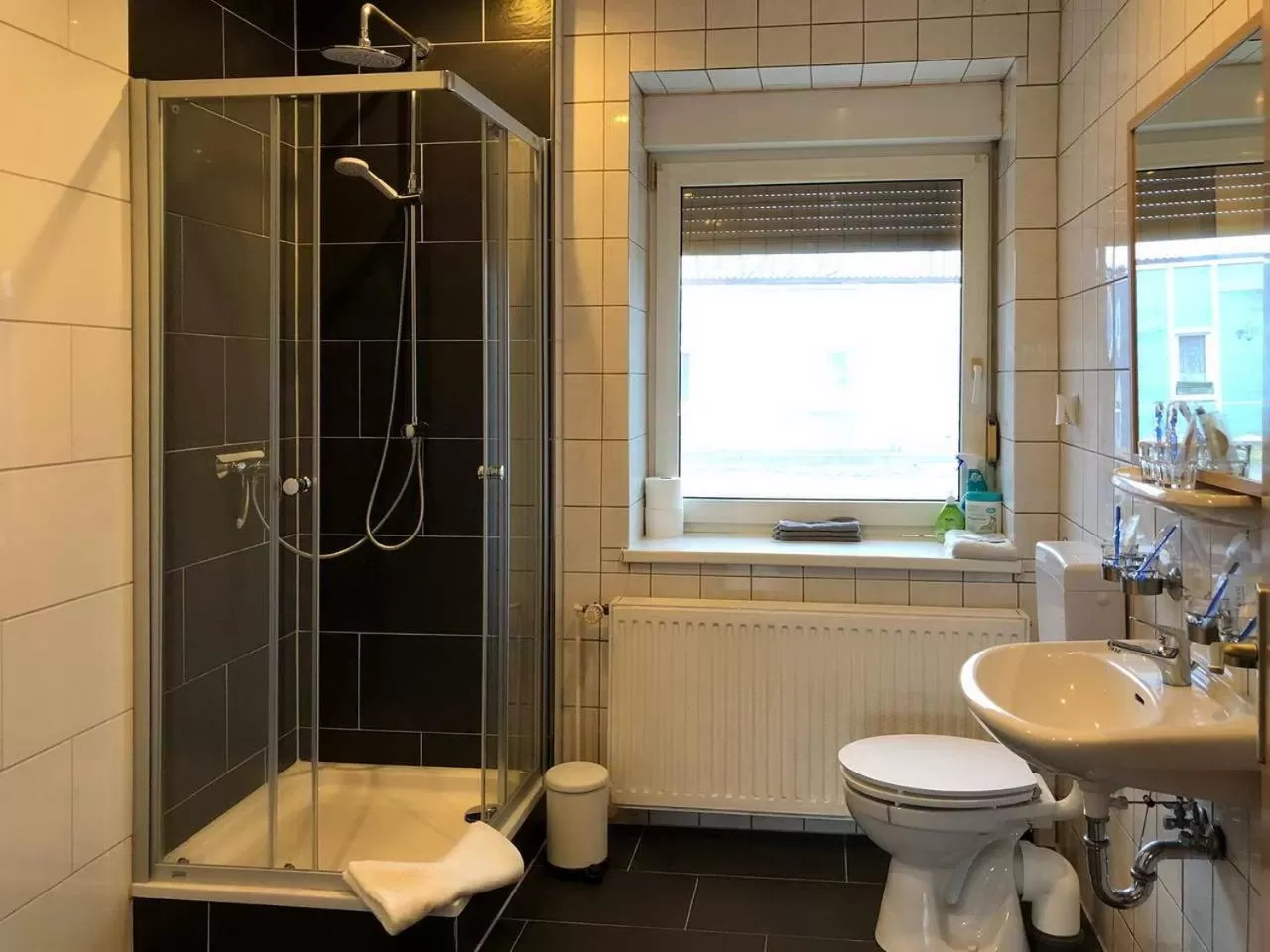 Bathroom in Landlust Hotel