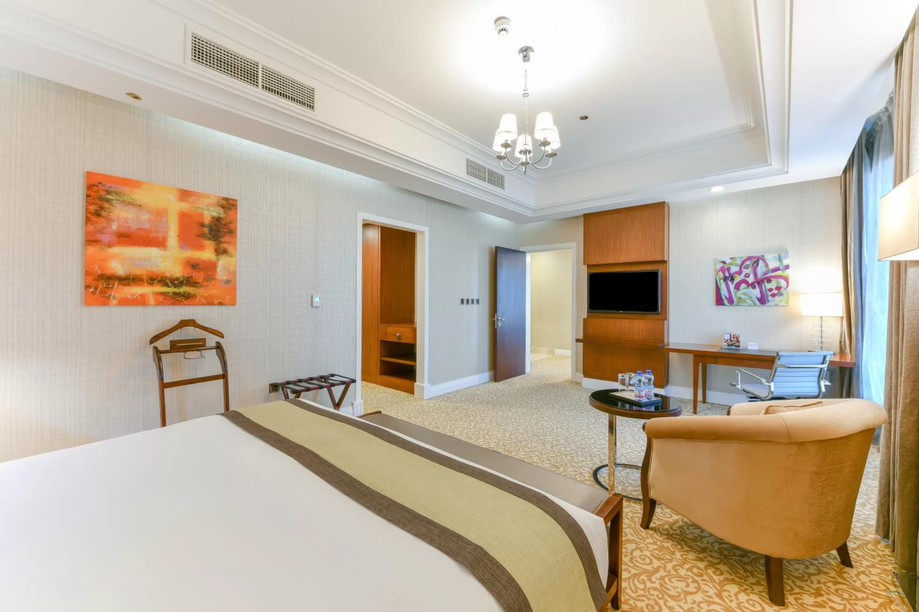 Bedroom, Bed in Best Plaza West Bay Hotel