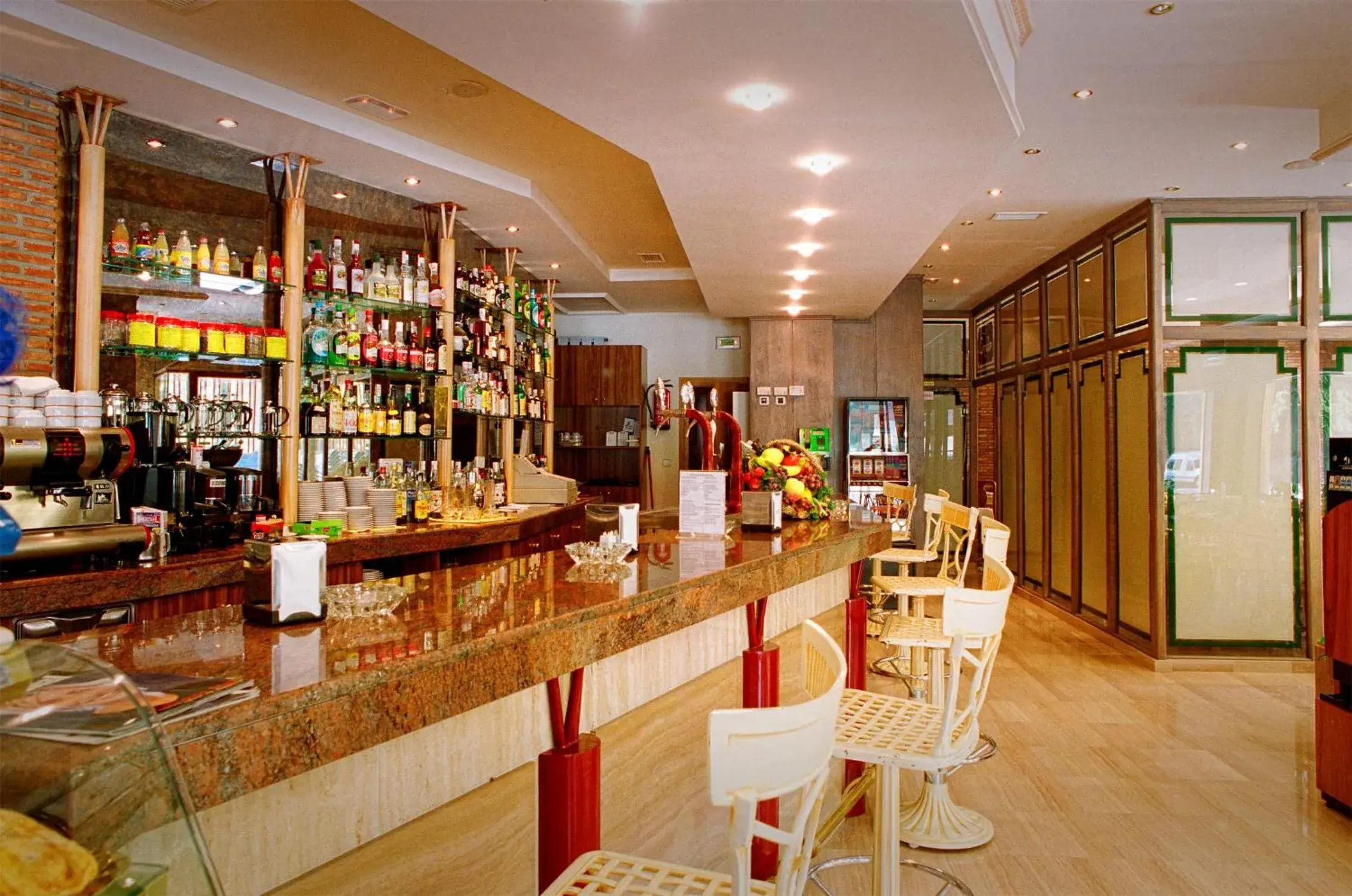 Restaurant/places to eat in Hotel Torrepalma