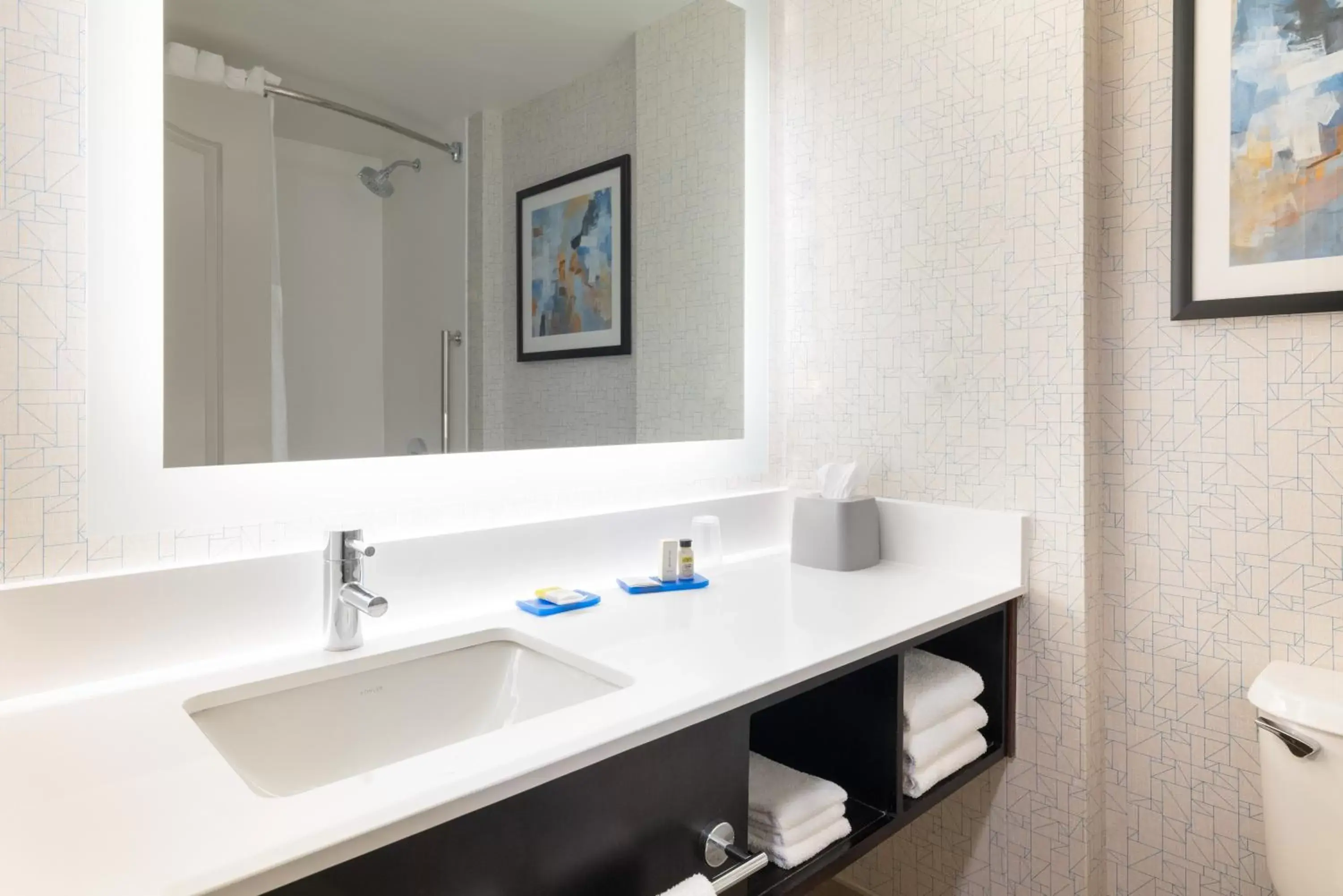 Room with Two Queen Beds and Bath Tub in Holiday Inn Express & Suites Boston - Cambridge, an IHG Hotel Room with Two Queen Beds and Bath Tub in Holiday Inn Express & Suites Boston - Cambridge, an IHG Hotel