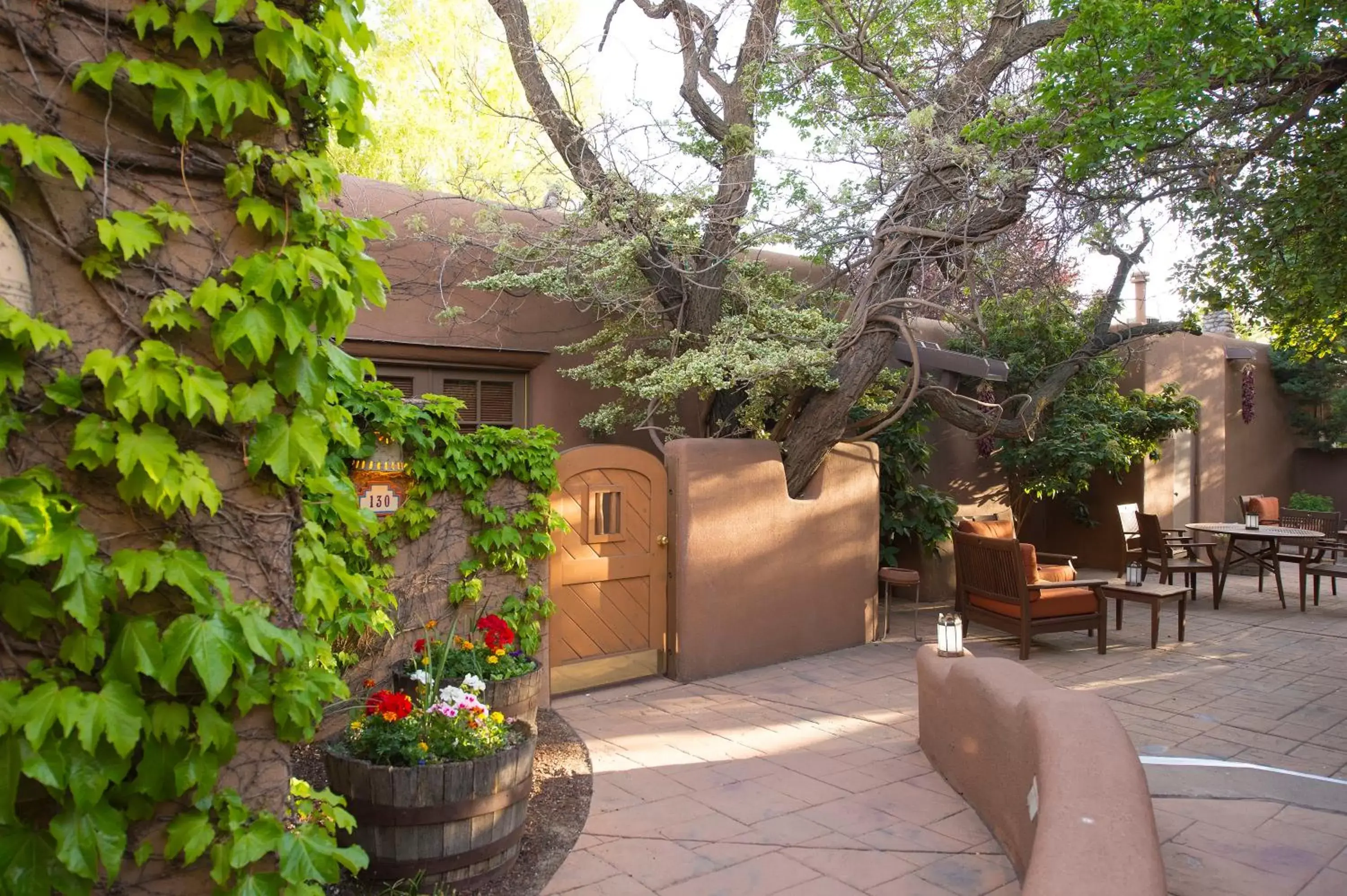 Patio in Inn on the Alameda