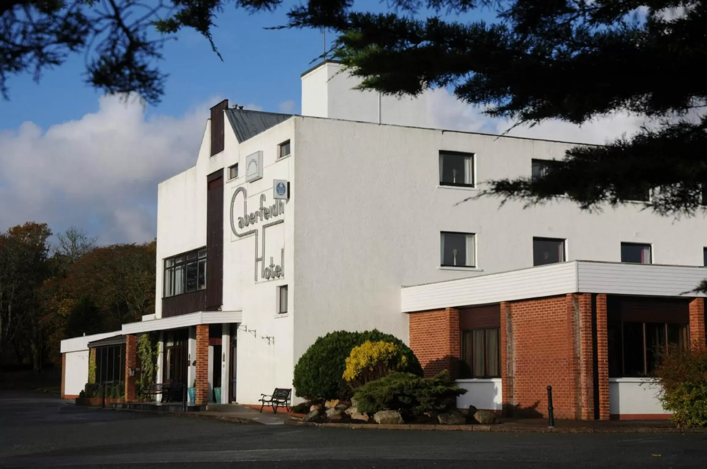 Facade/entrance, Property Building in Cabarfeidh Hotel