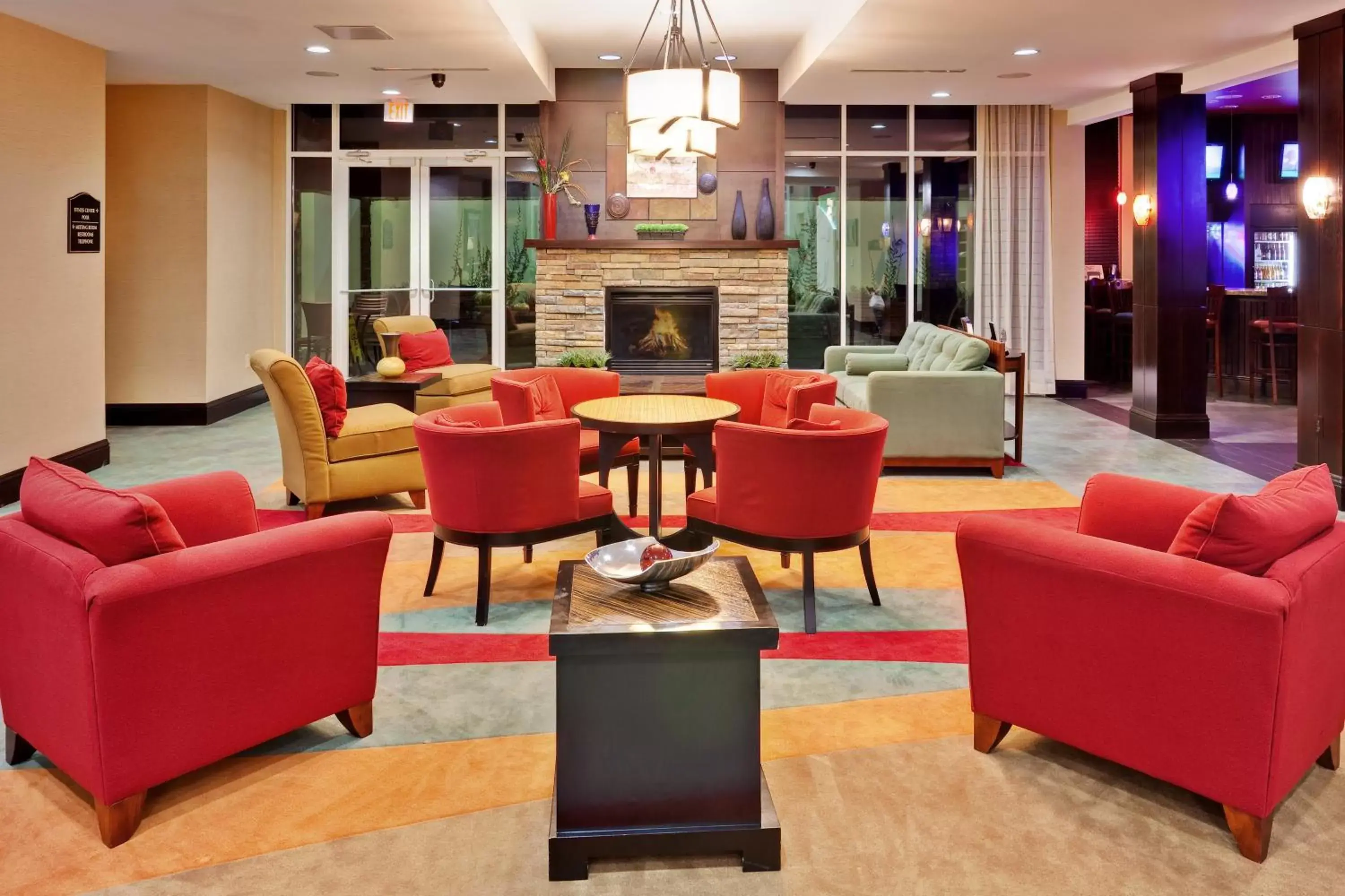 Lobby or reception, Lounge/Bar in Holiday Inn Pearl - Jackson Area, an IHG Hotel