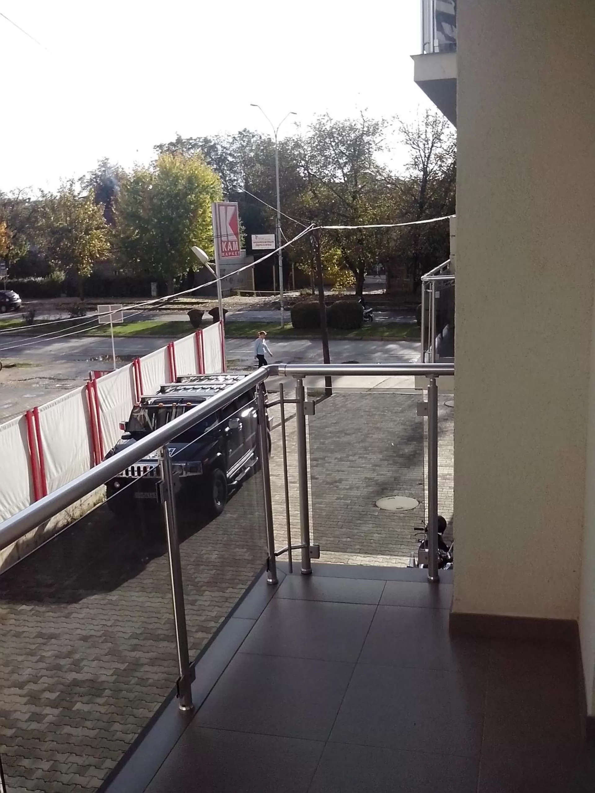 Balcony/Terrace in Art B