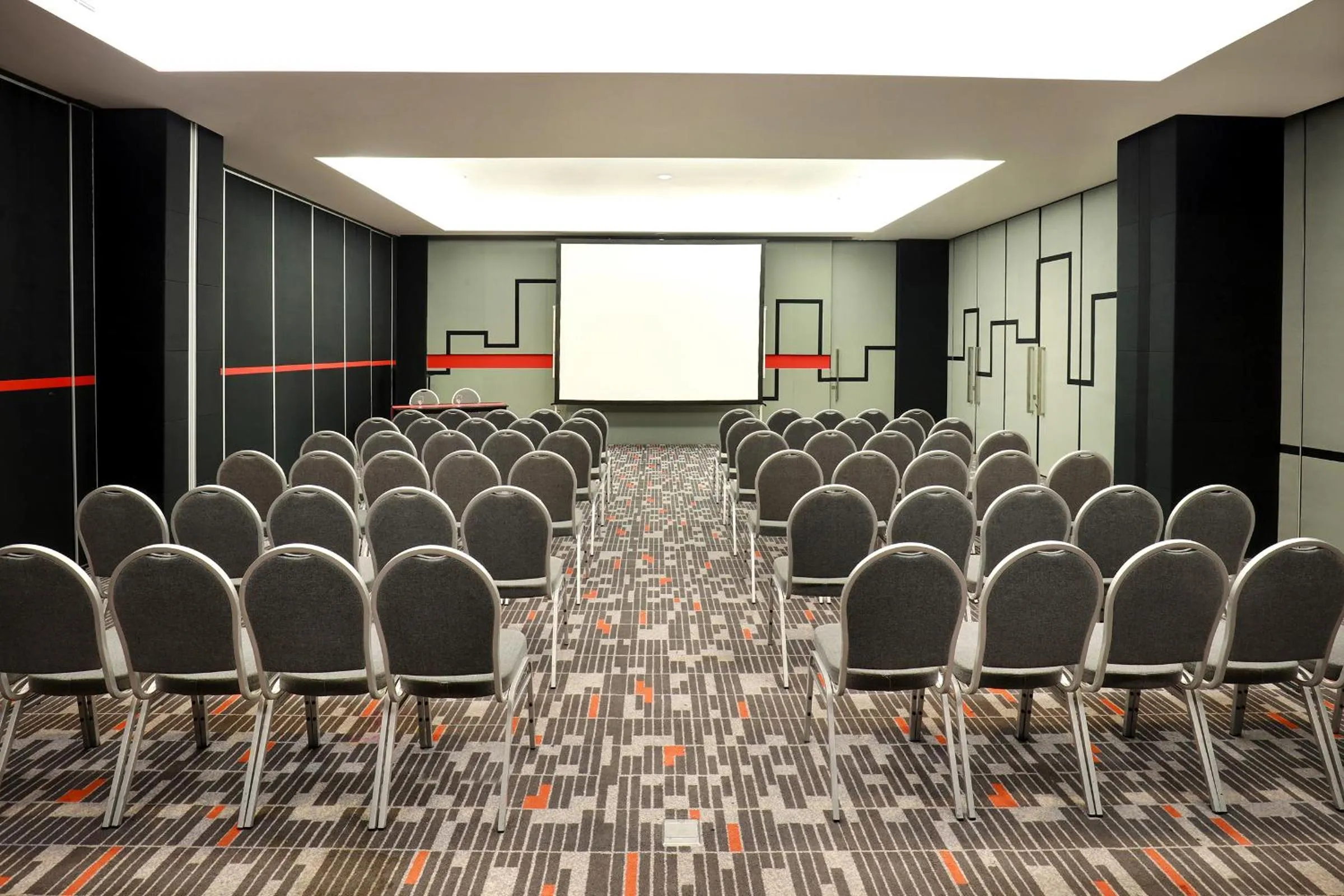 Banquet/Function facilities in KIMAYA Braga Bandung by HARRIS