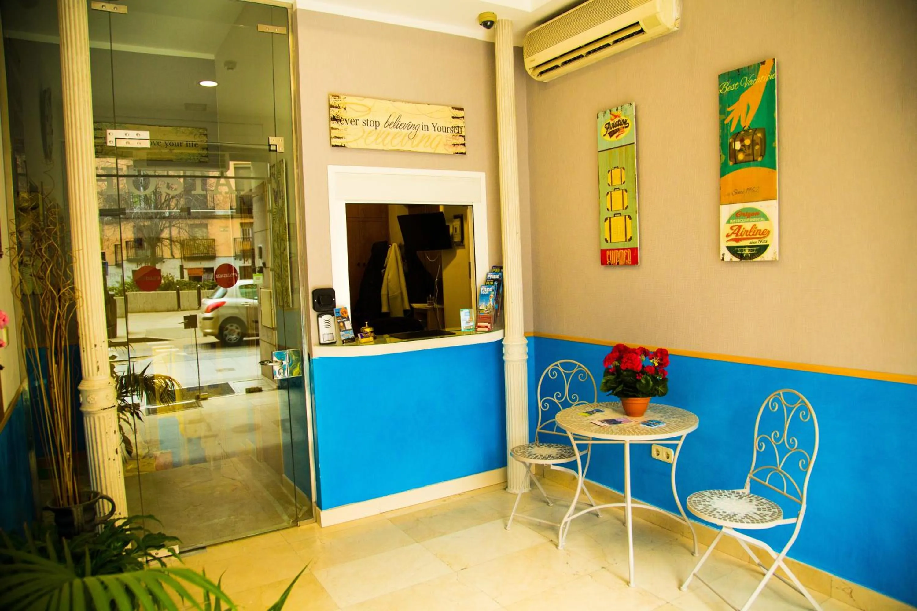 Lobby or reception in Hostal Montaloya