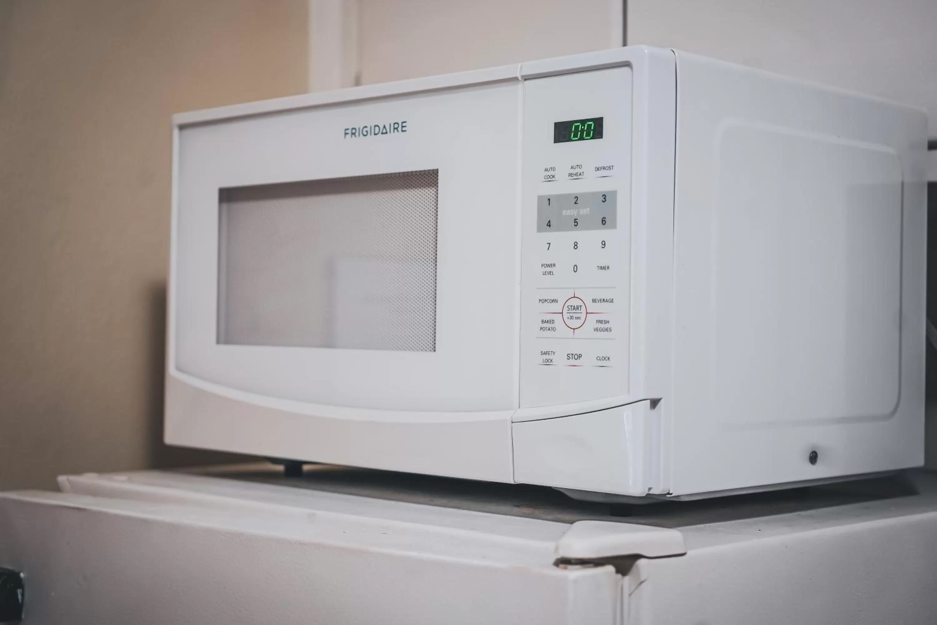 Kitchen or kitchenette in Hollywood Light Haven Lodge